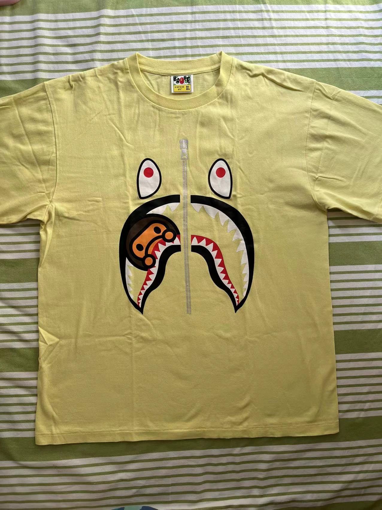 Bape Bape T Shark T-Shirt Casual Short Sleeve Size US XL / EU 56 / 4 - 7 Thumbnail