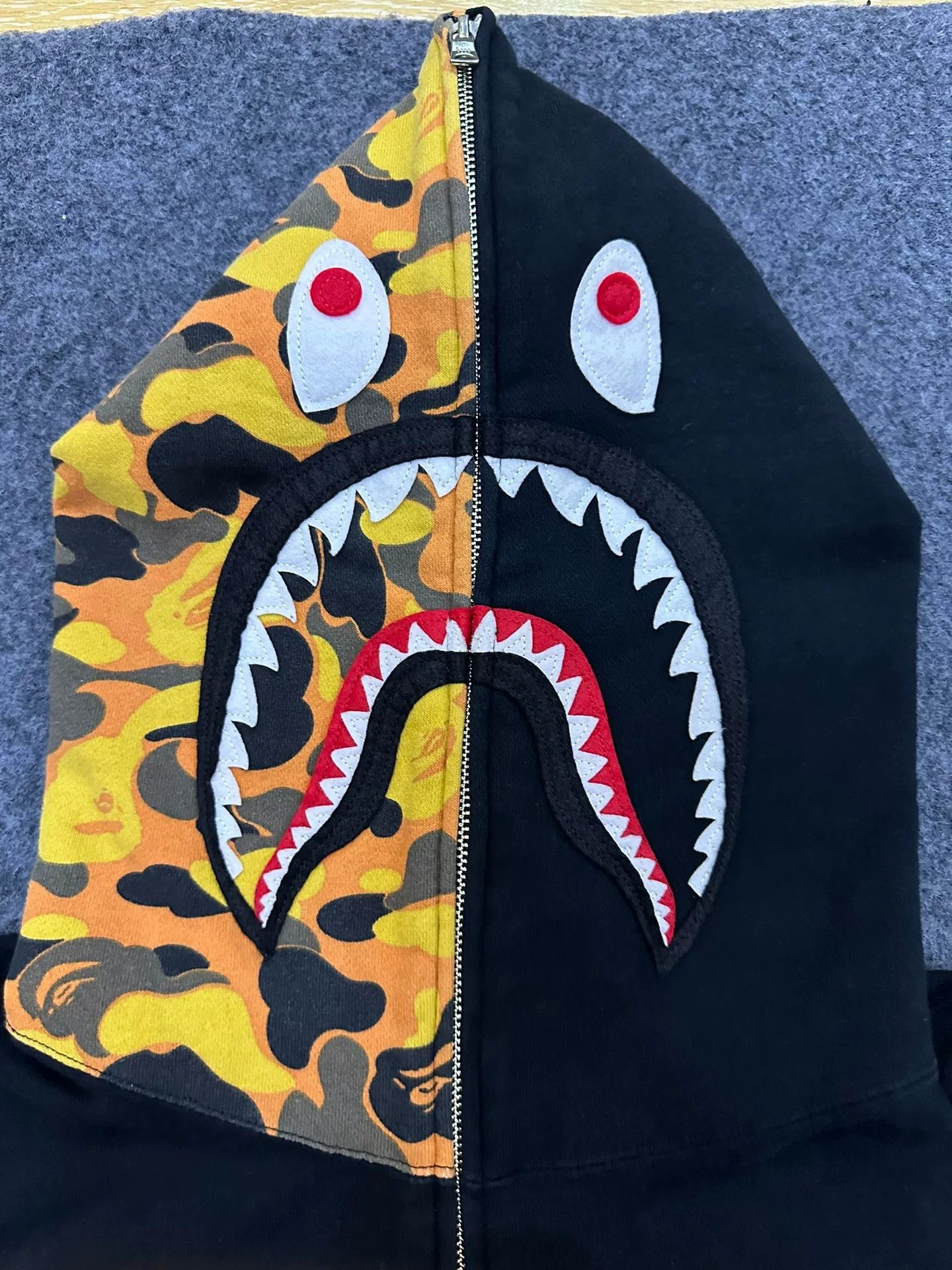 Bape Bape Xo Multi Shark Sweatshirt Size US XXL / EU 58 / 5 - 3 Thumbnail