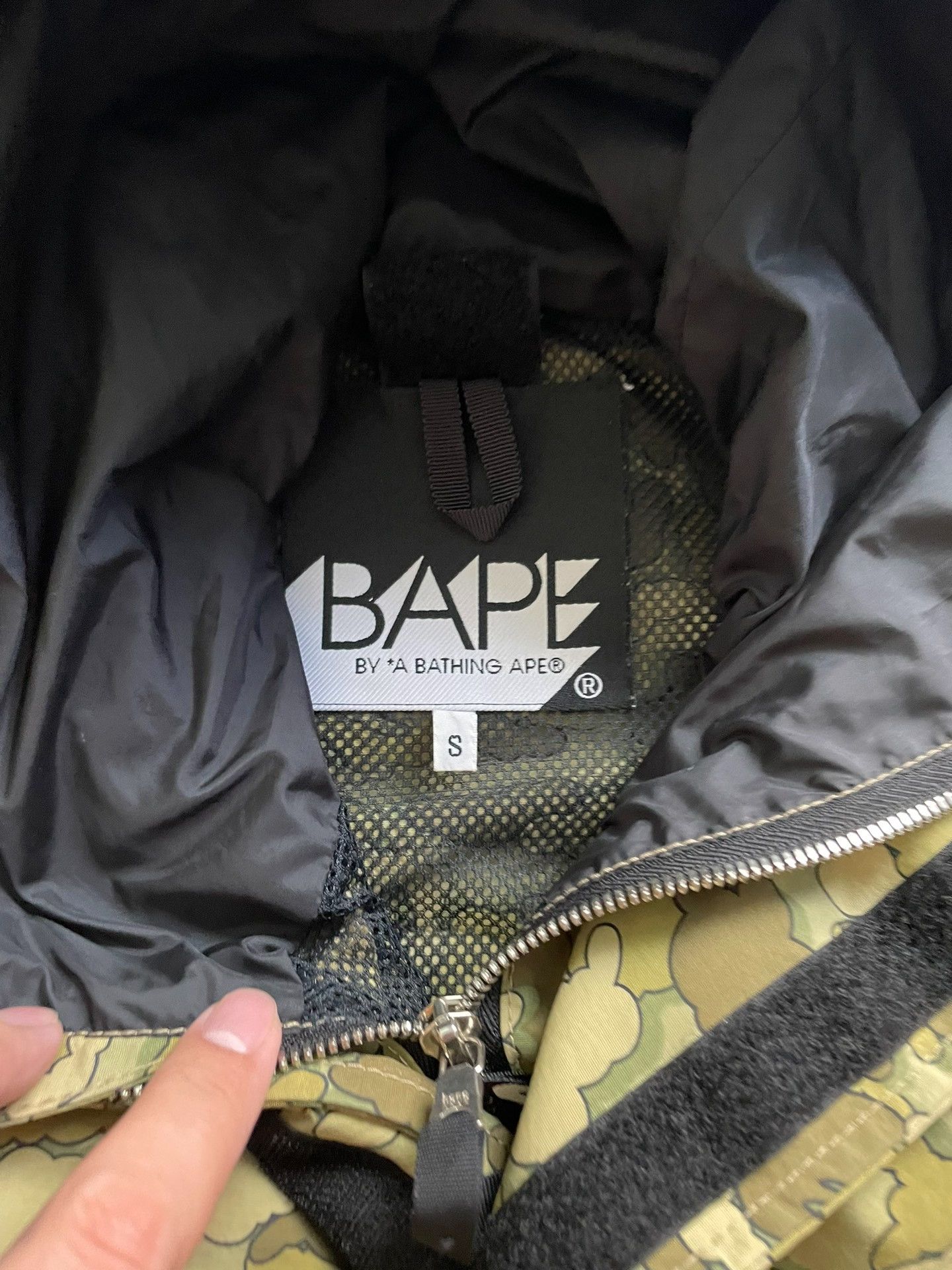 Bape Bape Kaw Multi Shark Jacket Outerwear Size US S / EU 44-46 / 1 - 5 Thumbnail