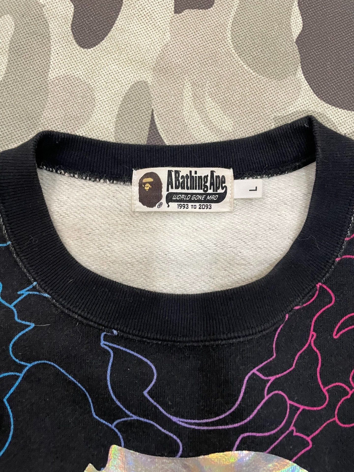 Bape Bape Multi Shark Sweatshirt Pullover Size US L / EU 52-54 / 3 - 3 Thumbnail