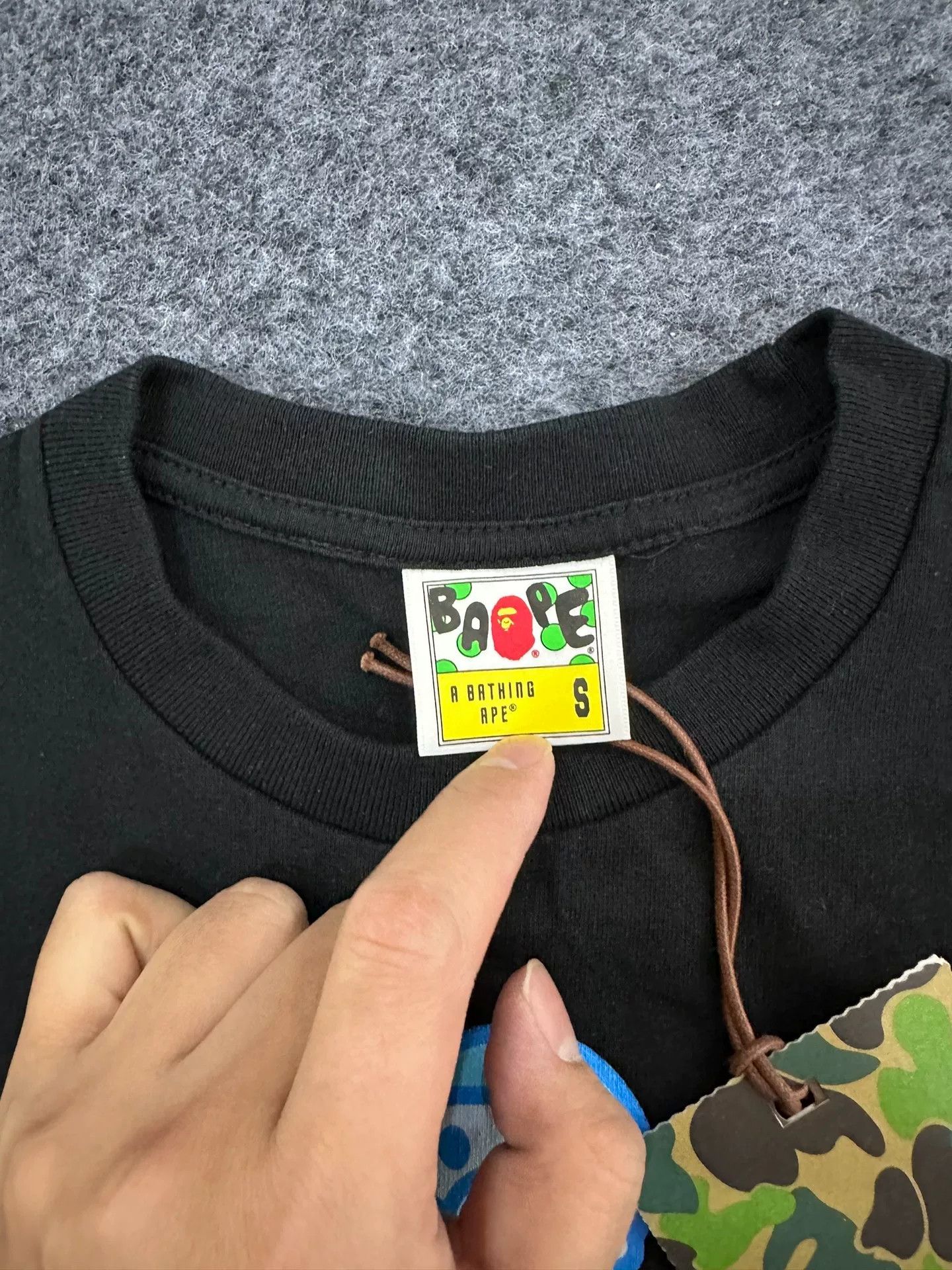 Bape Bape T Multi Glow T-Shirt Casual Size US S / EU 44-46 / 1 - 4 Thumbnail