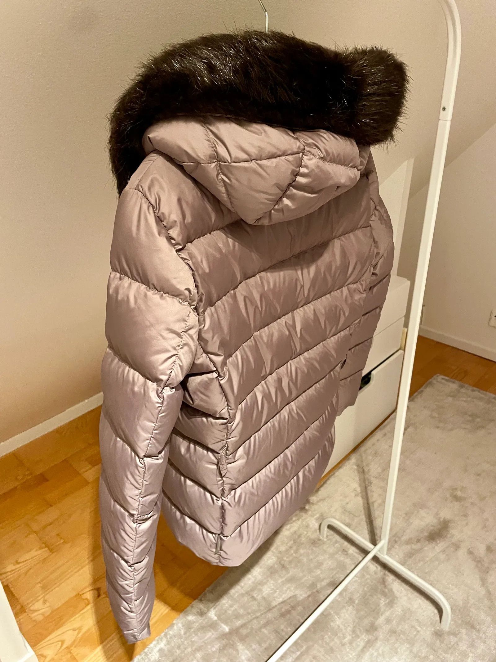 Moncler Moncler Down Jacket Size M / US 6-8 / IT 42-44 - 4 Thumbnail