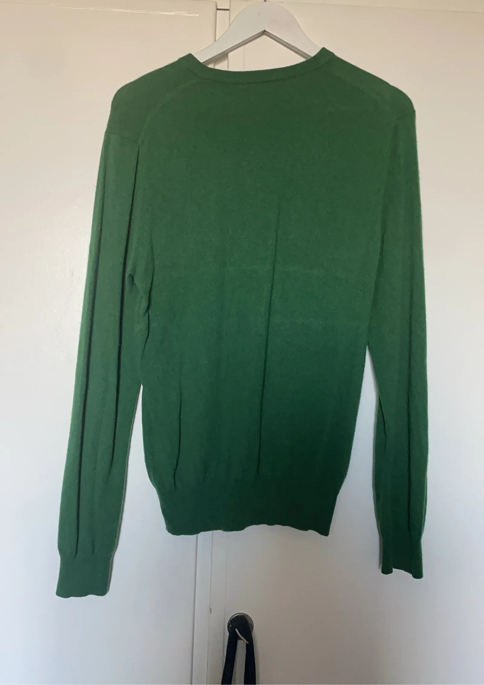 Uniqlo Uniqlo Sweater Size M / US 6-8 / IT 42-44 - 4 Thumbnail