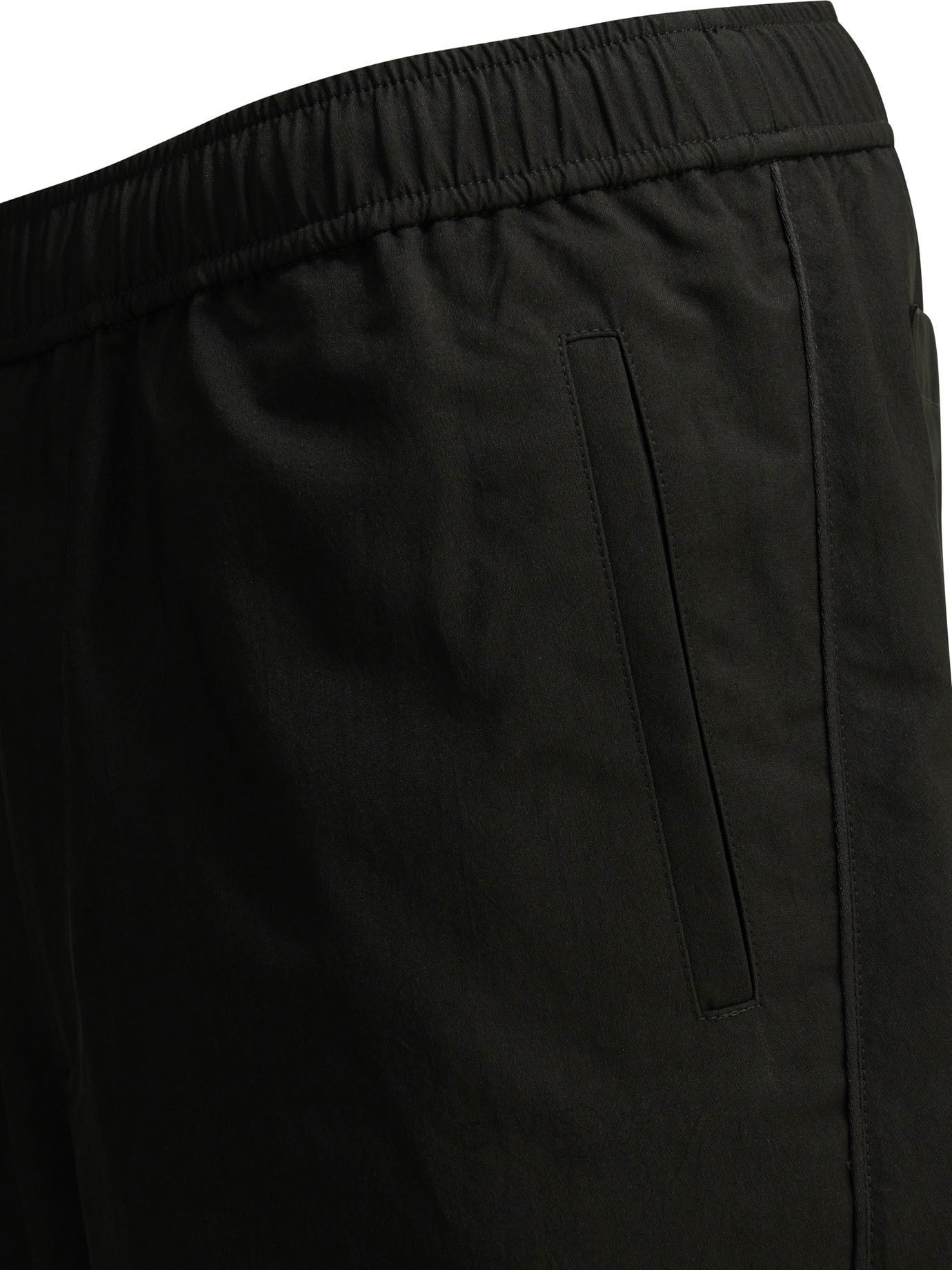 Givenchy Givenchy Short With Logo tag size L Men - USA Duties Paid Size US 34 / EU 50 - 4 Thumbnail