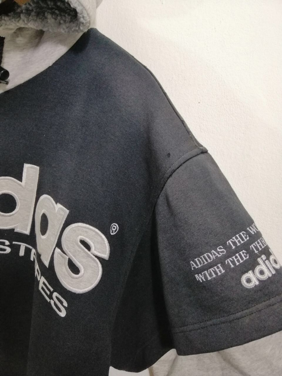 Adidas Vintage Adidas Hoodies Big Logo Design Black Gray Design Size US M / EU 48-50 / 2 - 4 Thumbnail