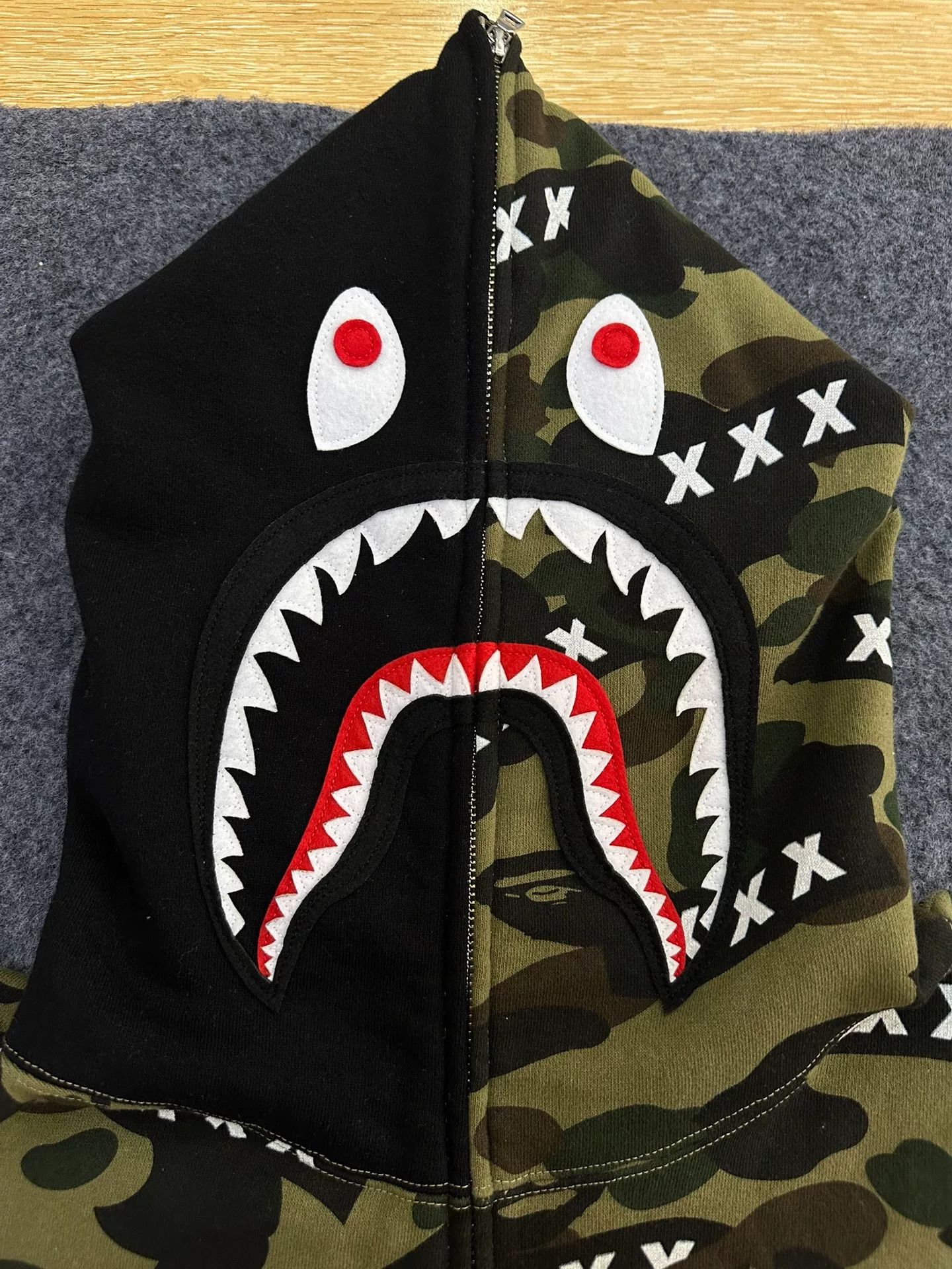 Bape Bape Xxx Multi Shark Sweatshirt Size US XXL / EU 58 / 5 - 3 Thumbnail