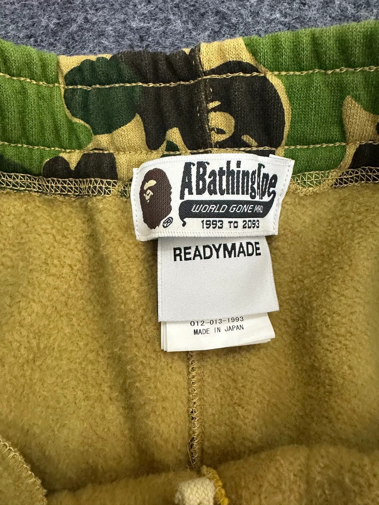 Bape Bape Ready Ade Multi Shark Shorts Size US 38 / EU 54 - 4 Thumbnail