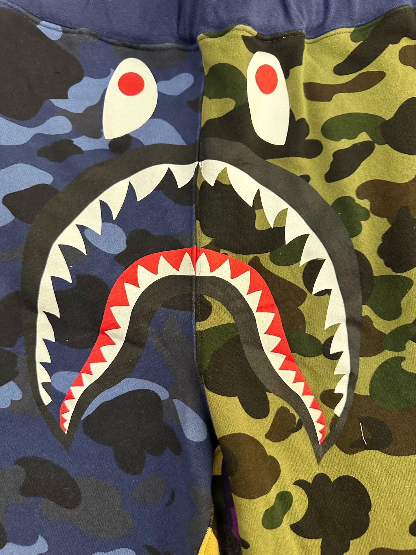 Bape Bape X Multi Shark Shorts Designer Size US 38 / EU 54 - 3 Thumbnail