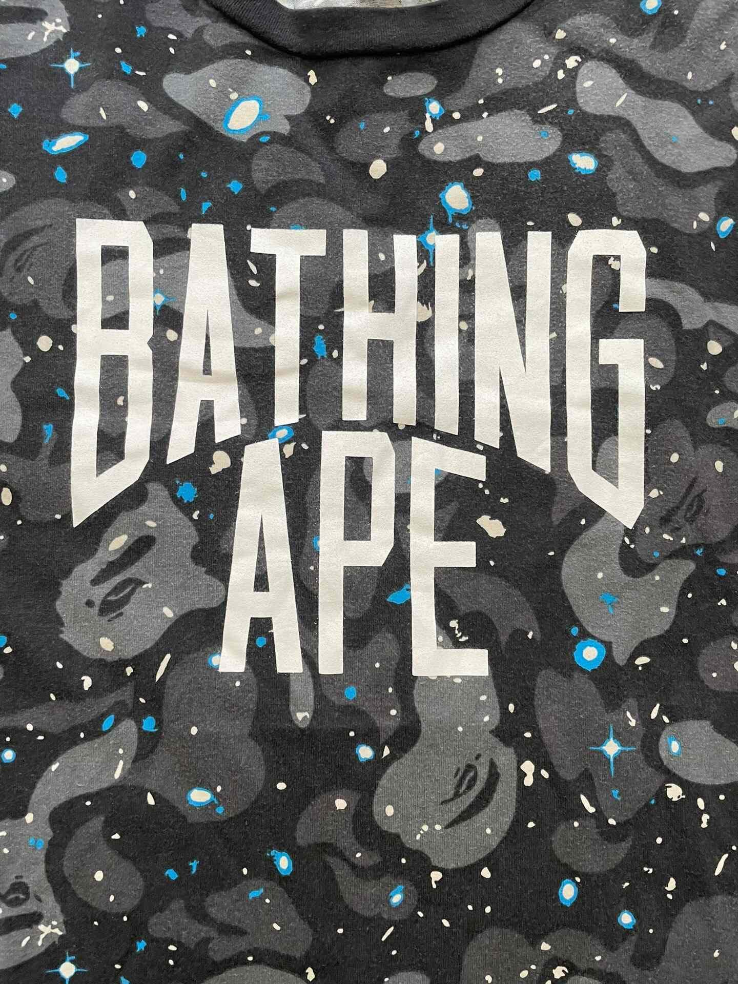 Bape Bape T Multi Shark T-Shirt Casual Size US XL / EU 56 / 4 - 2 Thumbnail