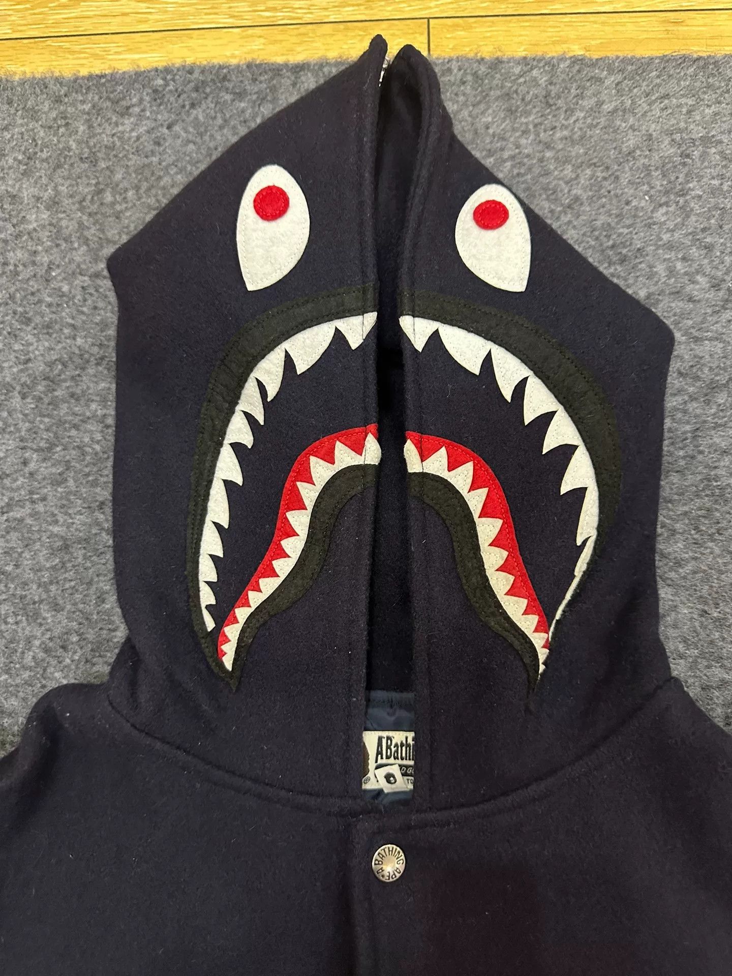 Bape Bape Multi Shark Sweatshirt Pullover Size US L / EU 52-54 / 3 - 3 Thumbnail