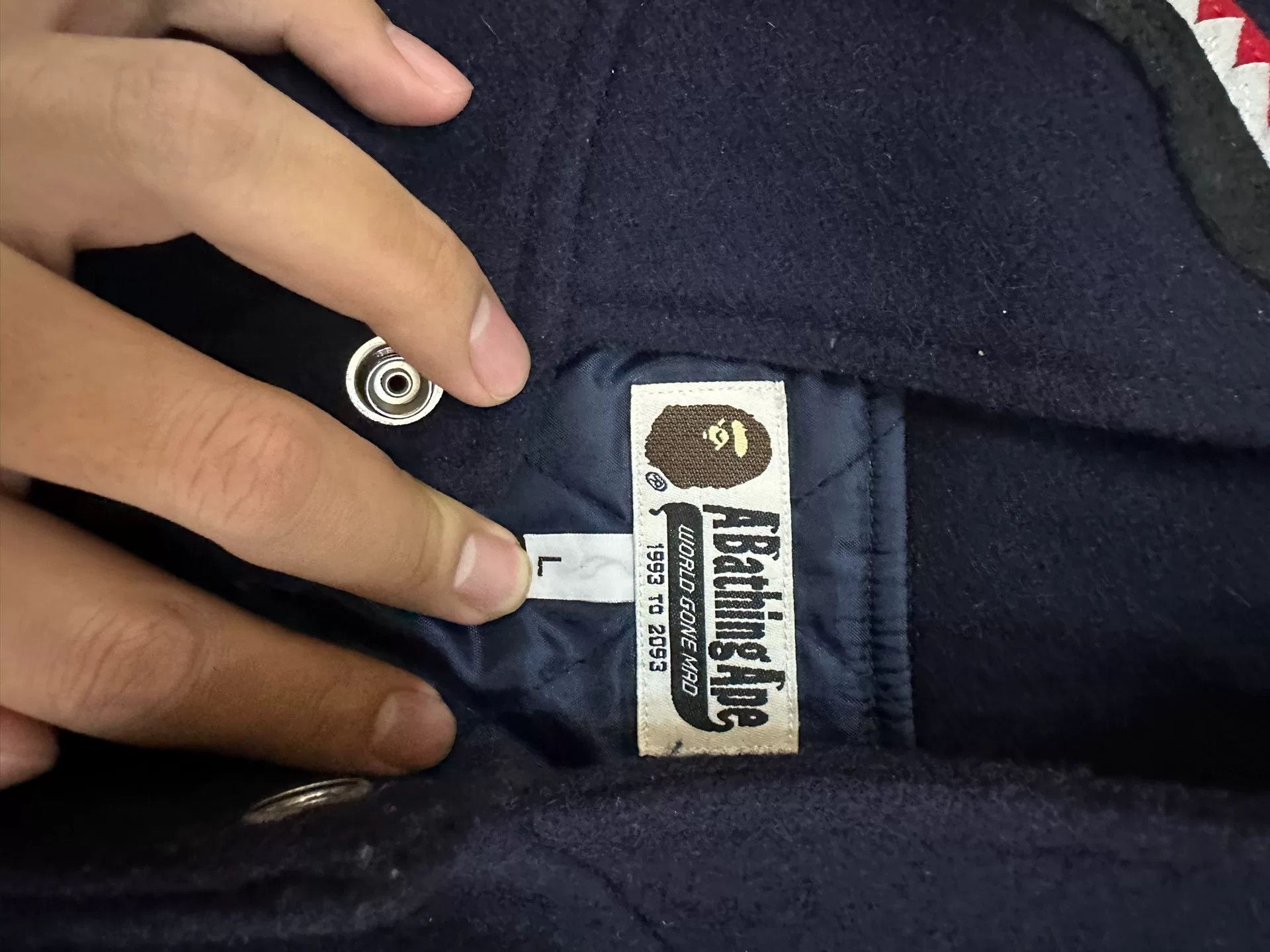 Bape Bape Multi Shark Sweatshirt Pullover Size US L / EU 52-54 / 3 - 4 Thumbnail