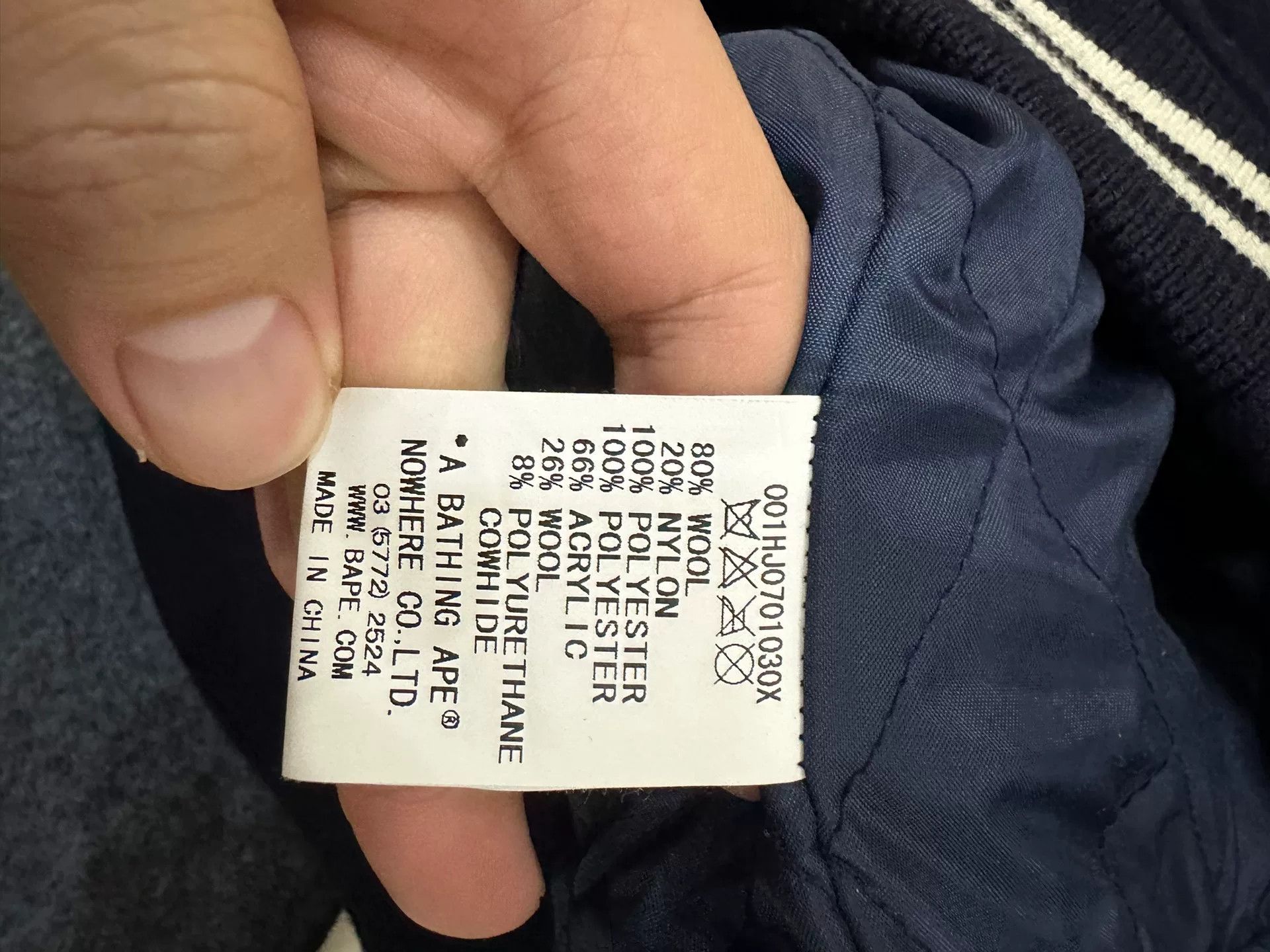 Bape Bape Multi Shark Sweatshirt Pullover Size US L / EU 52-54 / 3 - 5 Thumbnail