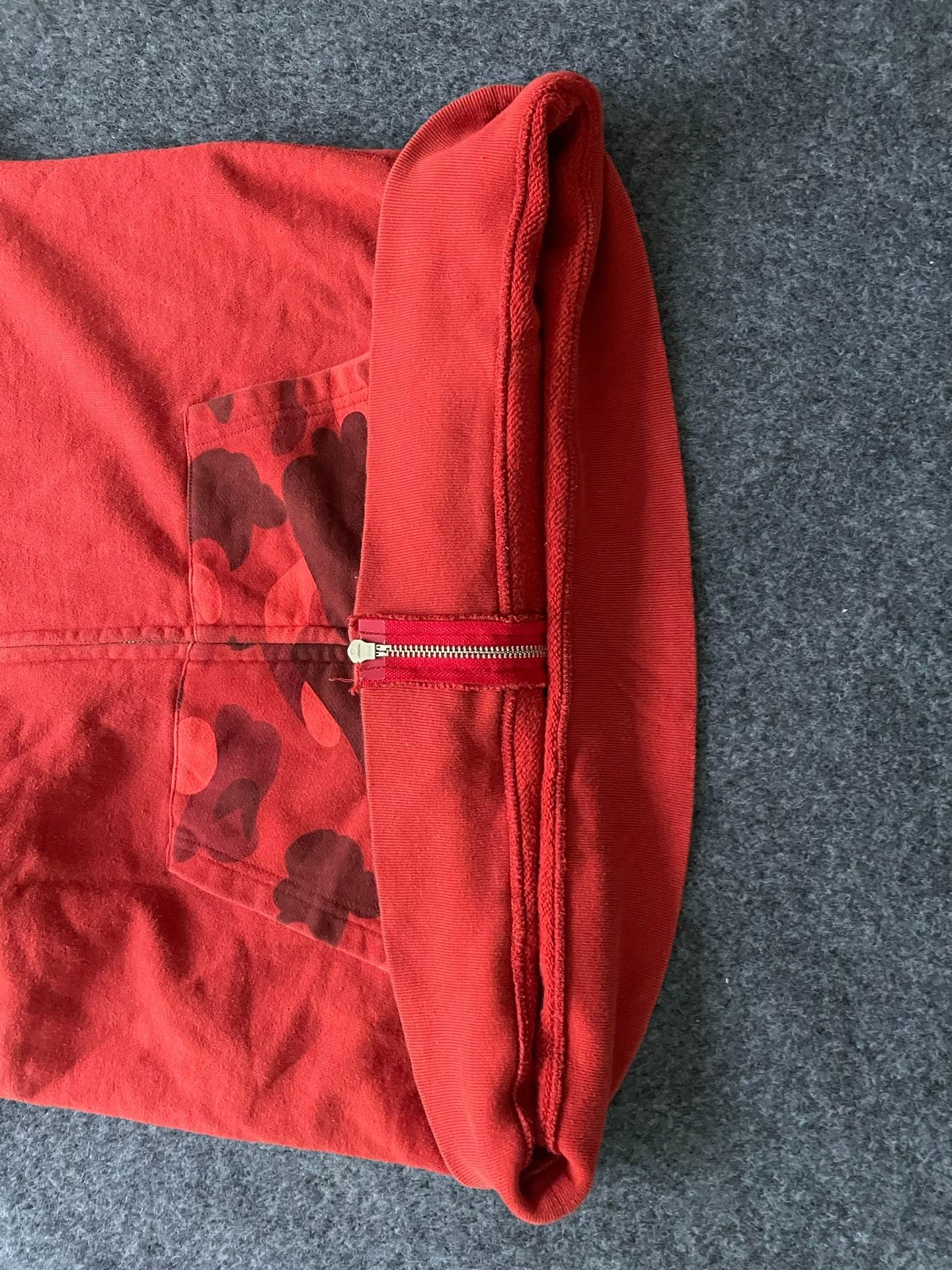 Bape Bape Multi Shark Sweatshirt Pullover Size US L / EU 52-54 / 3 - 6 Thumbnail