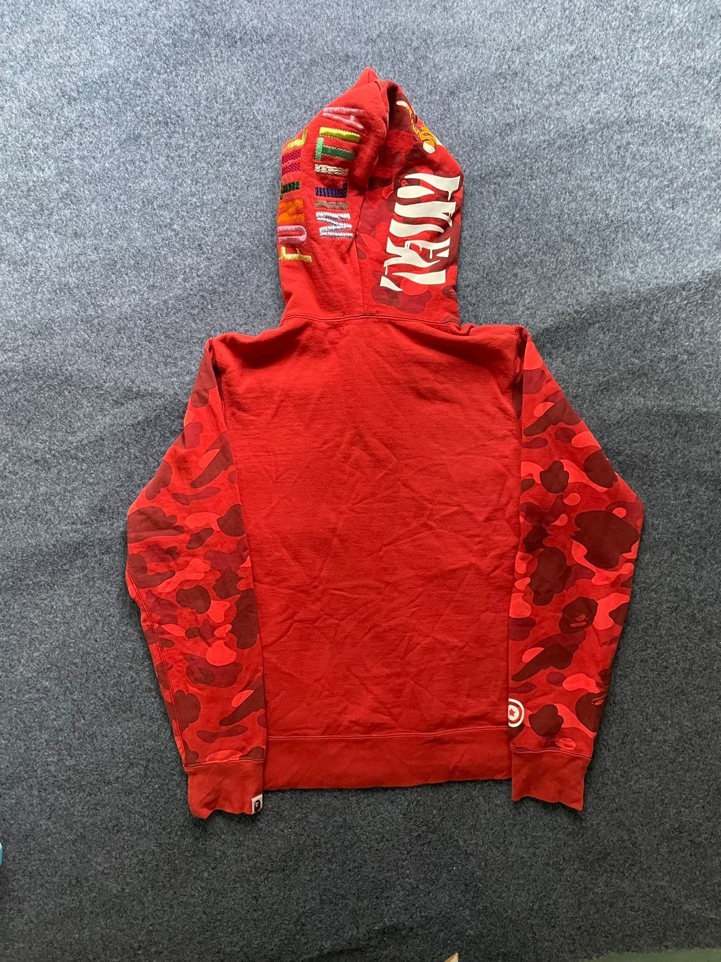 Bape Bape Multi Shark Sweatshirt Pullover Size US L / EU 52-54 / 3 - 2 Thumbnail