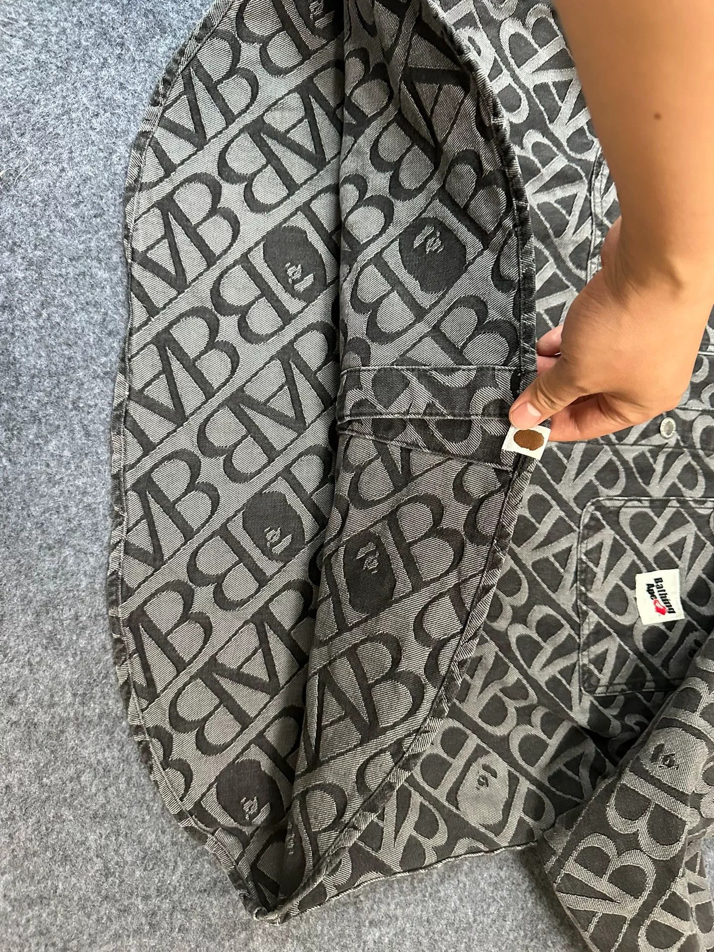 Bape Bape Ogo Multi Shark Sweatshirt Size US XXL / EU 58 / 5 - 7 Thumbnail