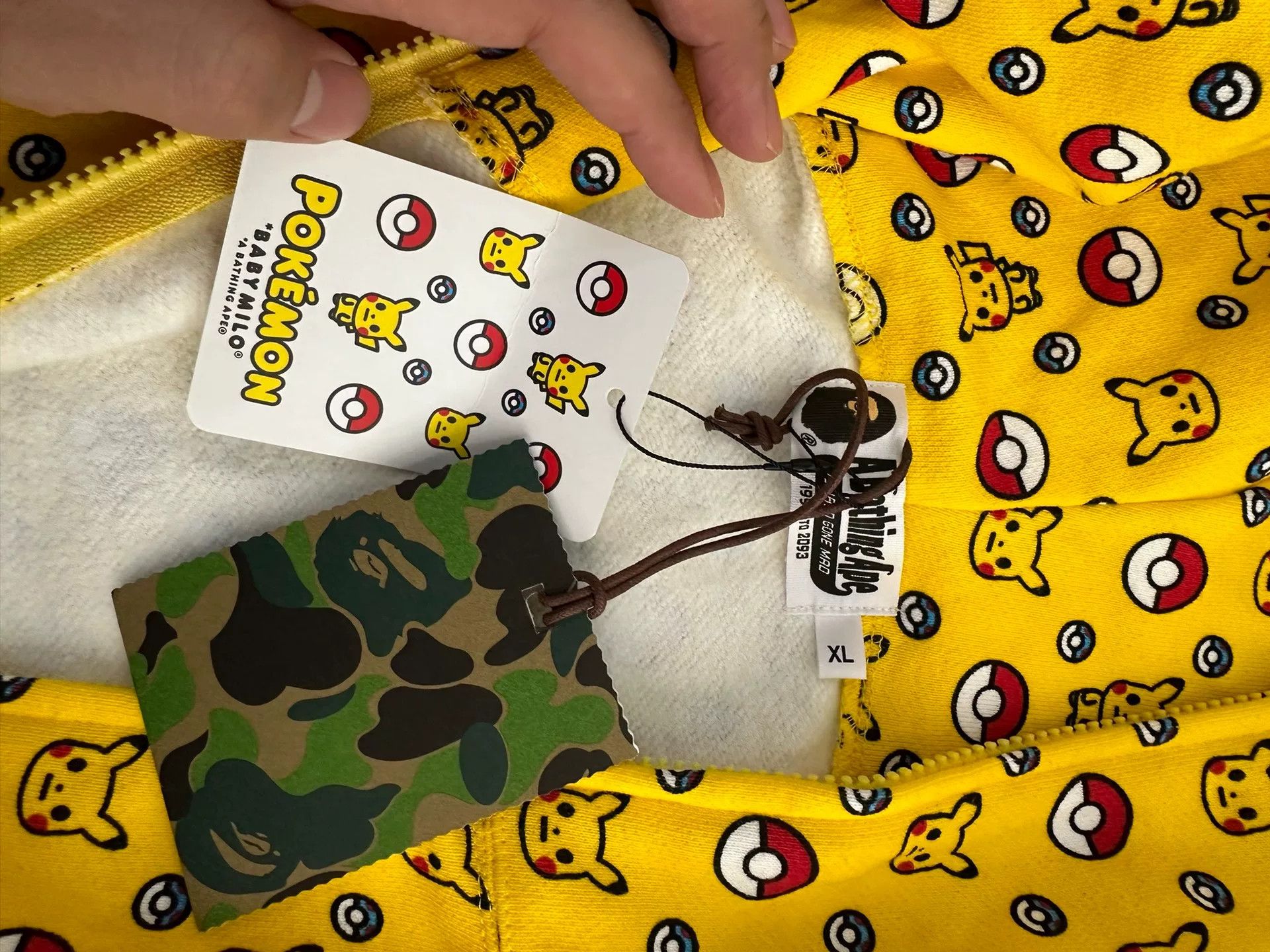 Bape Bape Multi Shark Sweatshirt Pullover Size US XL / EU 56 / 4 - 4 Thumbnail