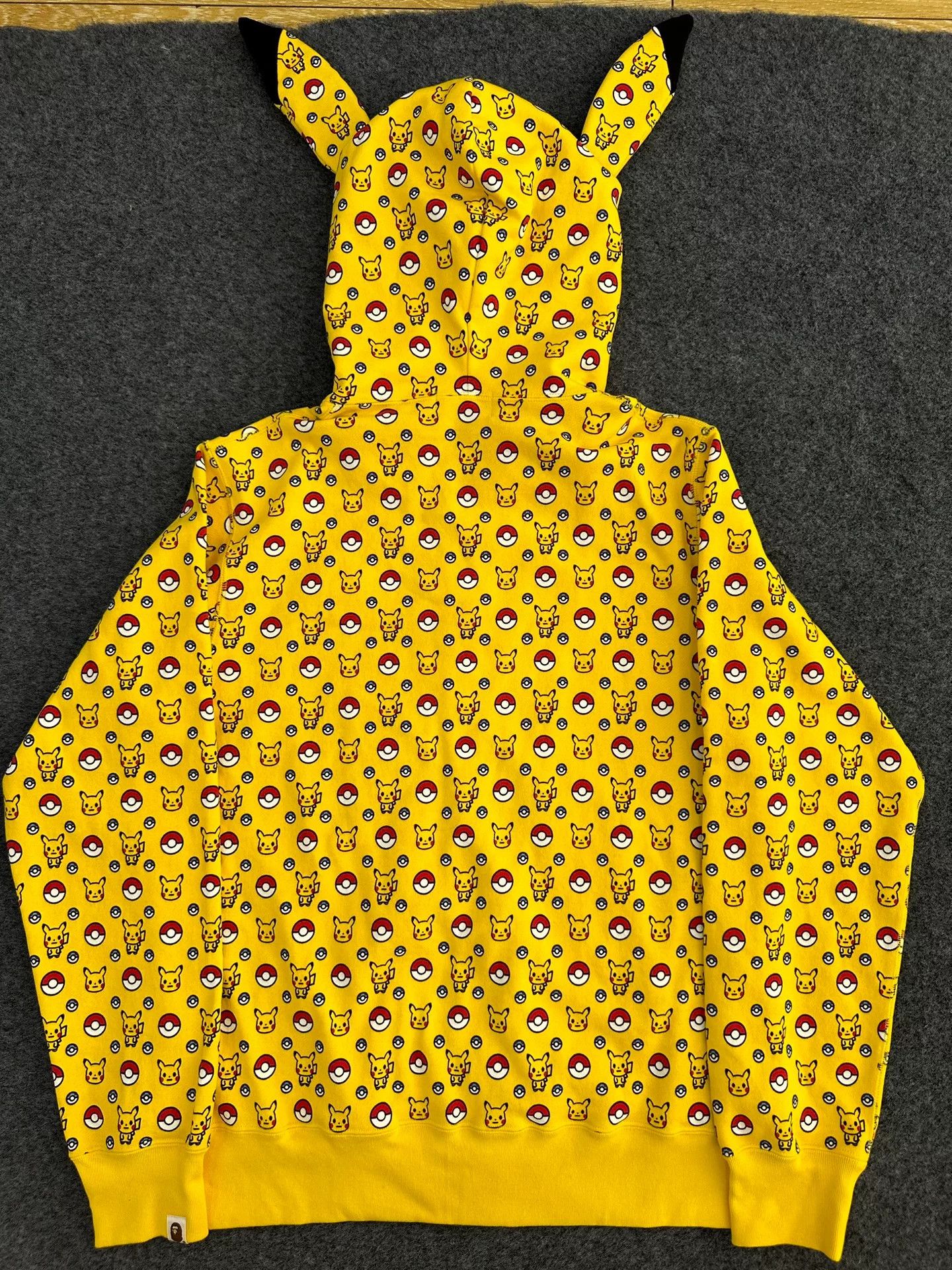 Bape Bape Multi Shark Sweatshirt Pullover Size US XL / EU 56 / 4 - 2 Thumbnail