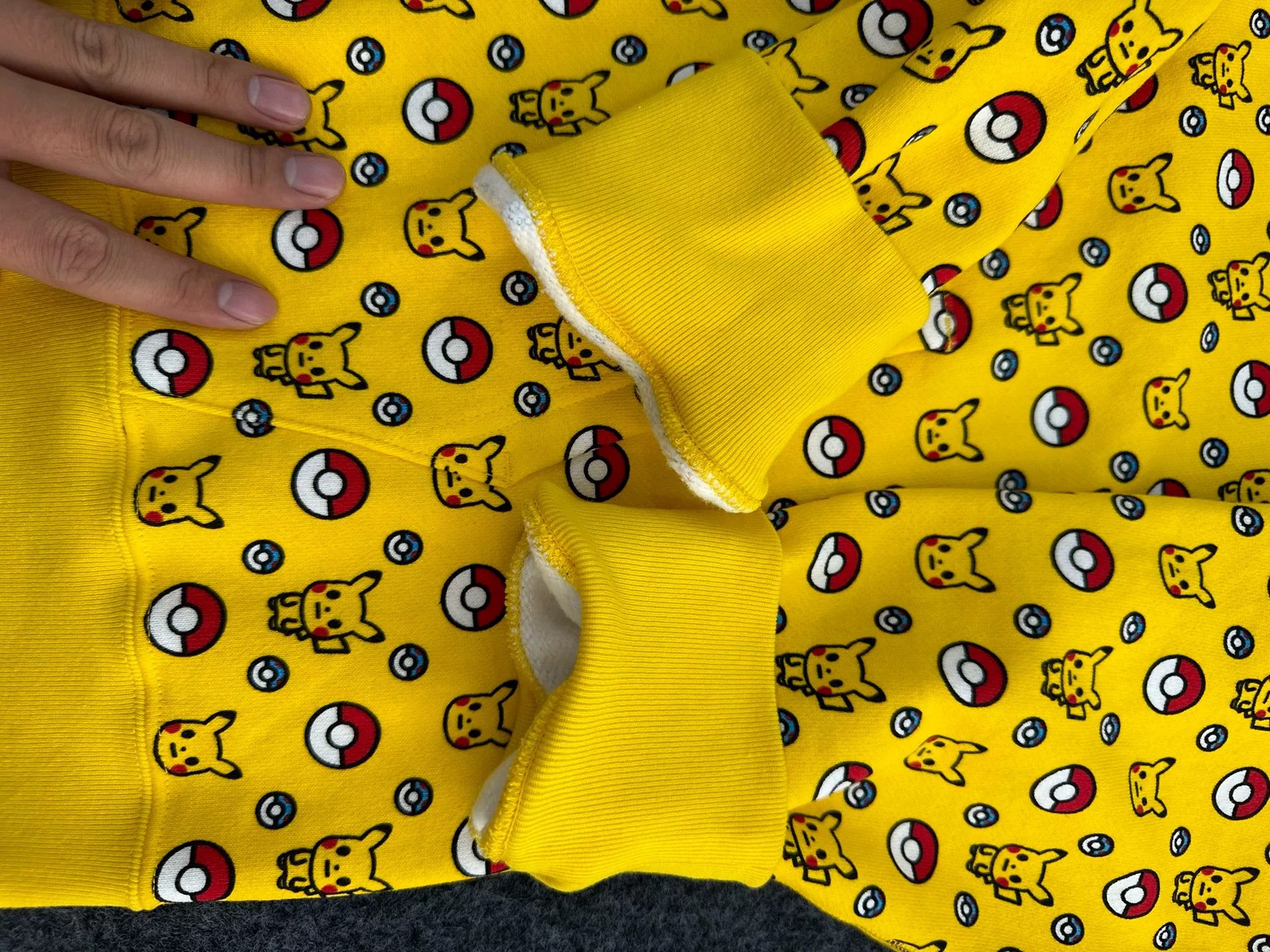Bape Bape Multi Shark Sweatshirt Pullover Size US XL / EU 56 / 4 - 6 Thumbnail
