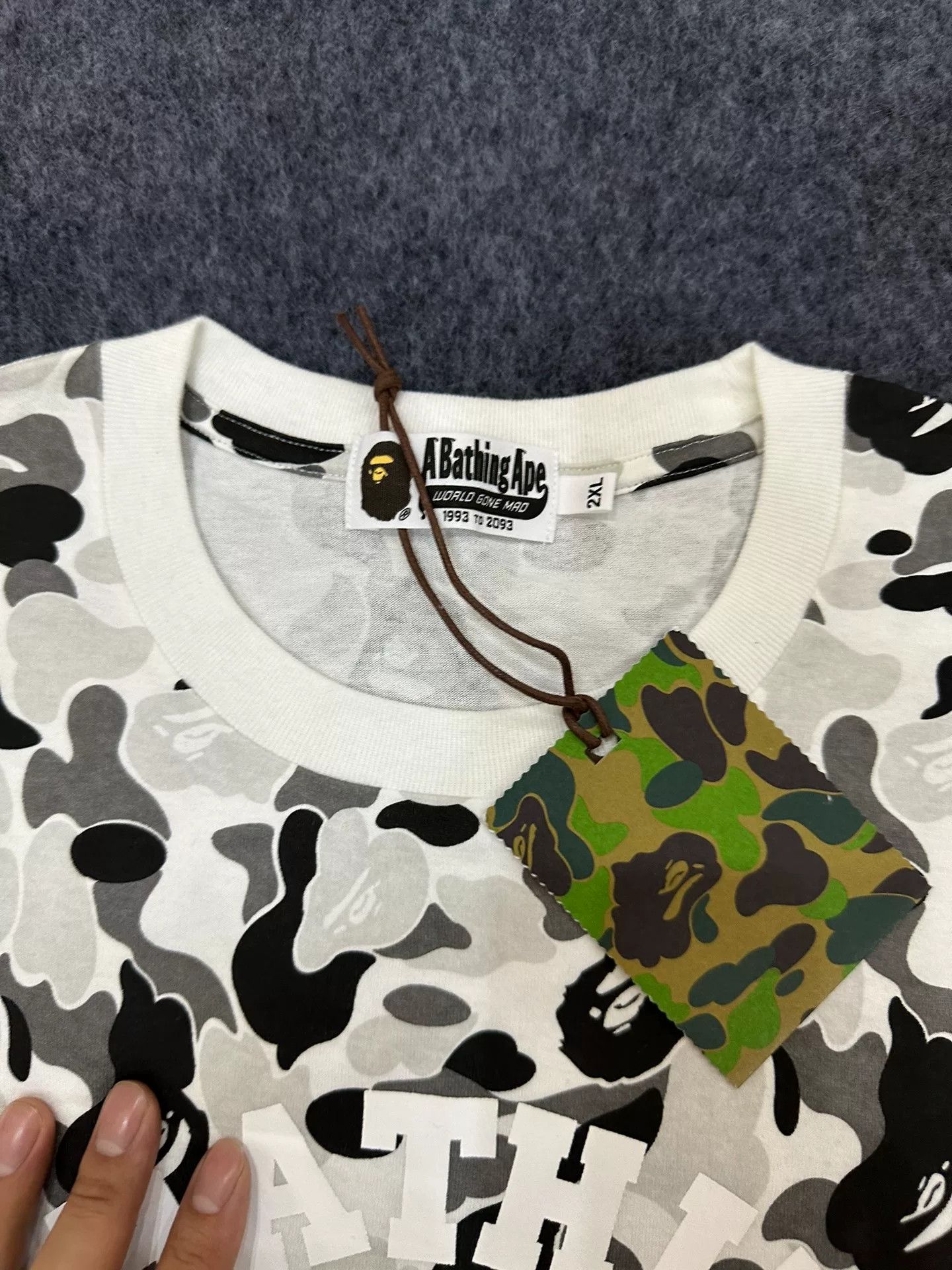 Bape Bape T Multi Glow T-Shirt Casual Size US XL / EU 56 / 4 - 4 Thumbnail