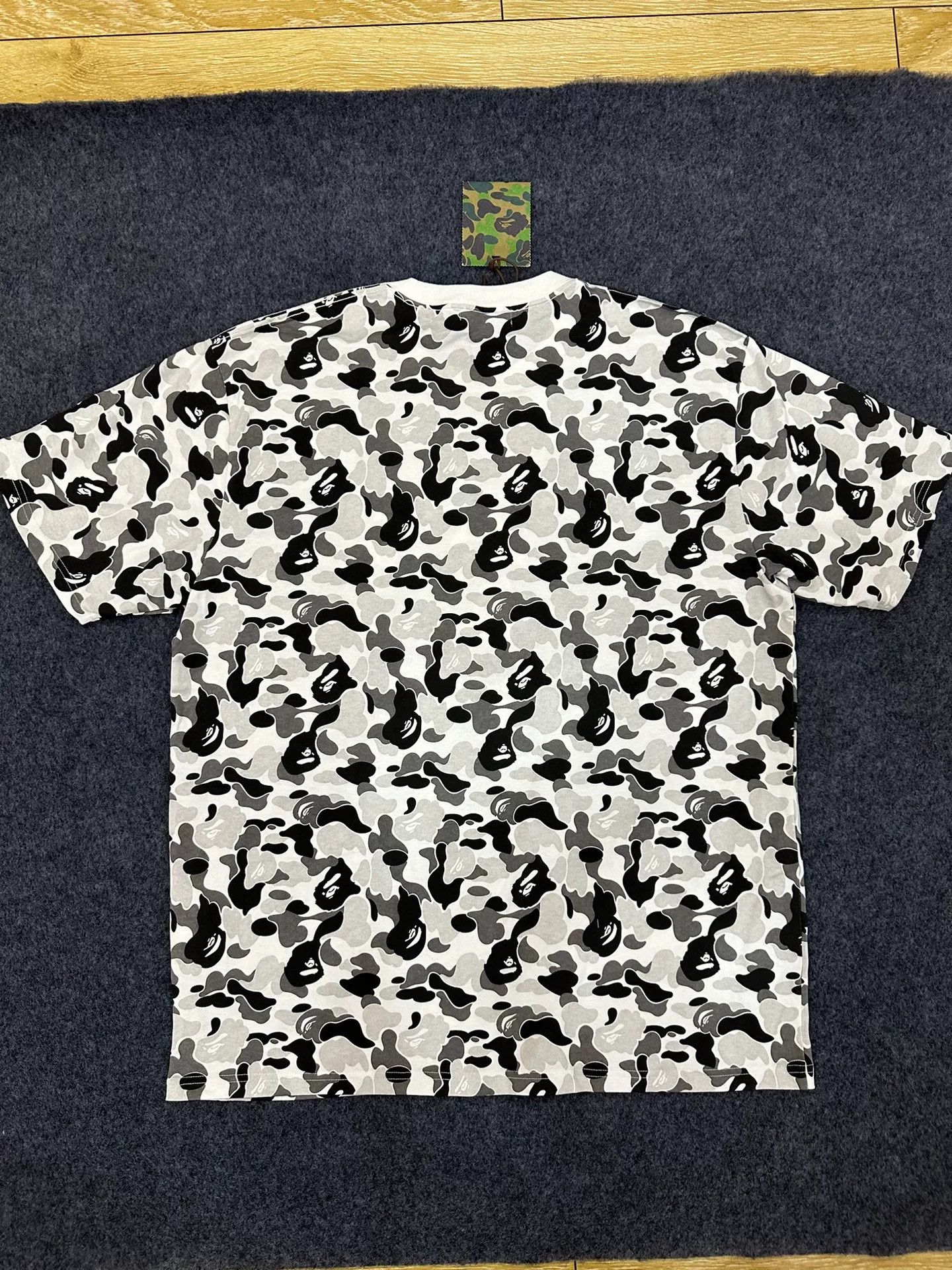 Bape Bape T Multi Glow T-Shirt Casual Size US XL / EU 56 / 4 - 2 Thumbnail