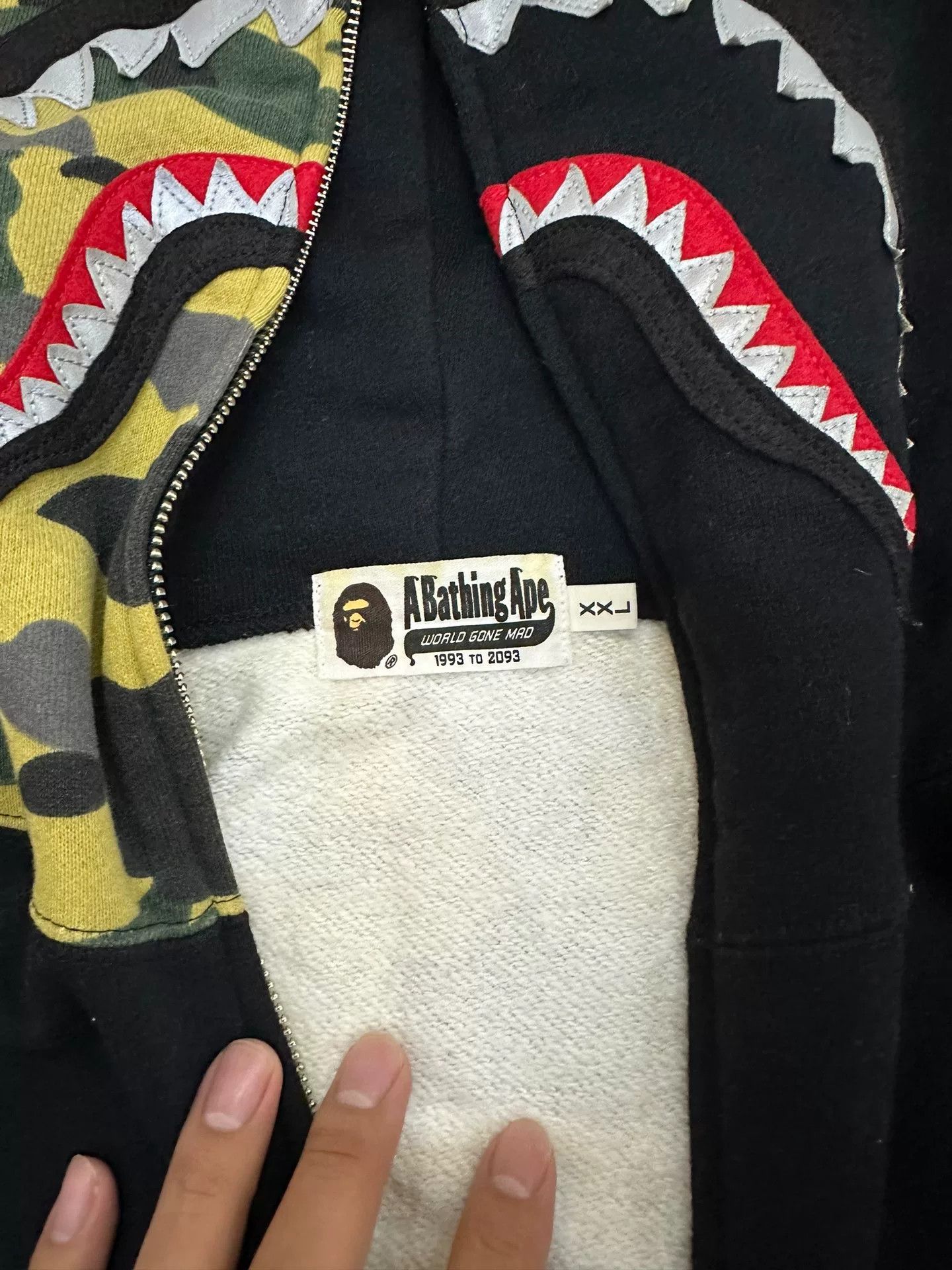 Bape Bape X Multi Shark Sweatshirt Pullover Size US XXL / EU 58 / 5 - 4 Thumbnail