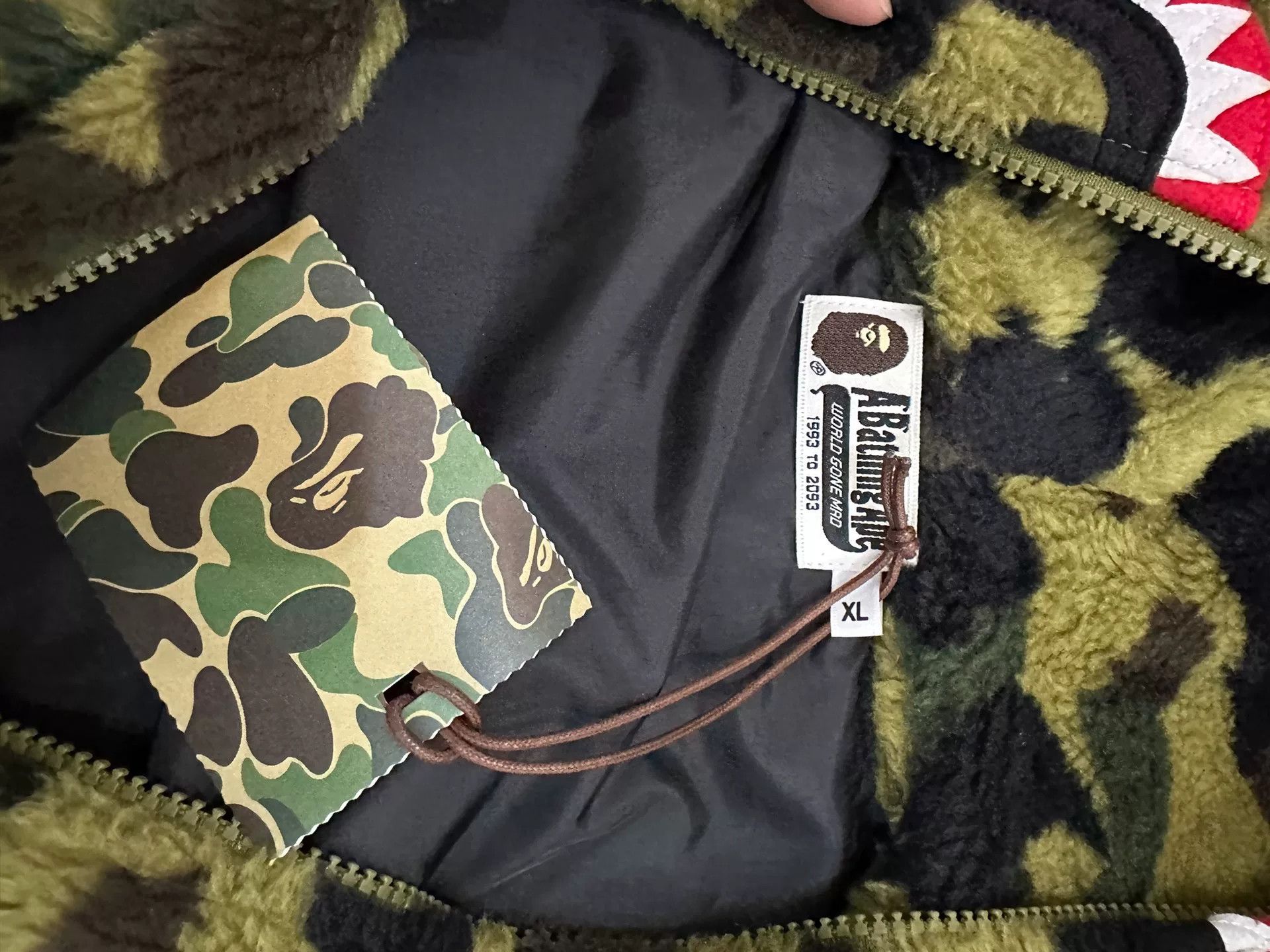 Bape Bape Multi Shark Sweatshirt Pullover Size US XL / EU 56 / 4 - 4 Thumbnail