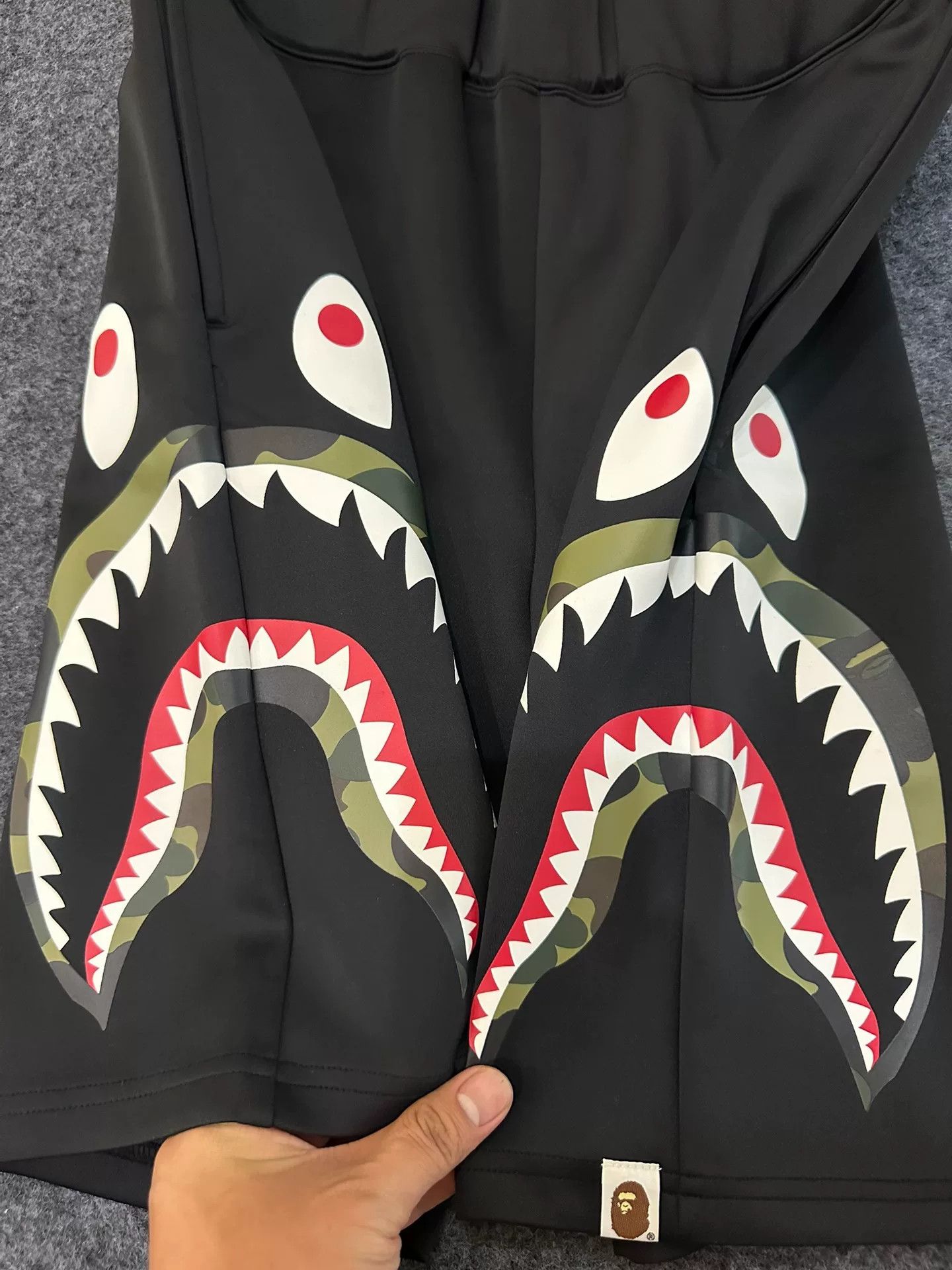 Bape Bape Multi Shark Pants Casual Designer Size US 34 / EU 50 - 3 Thumbnail