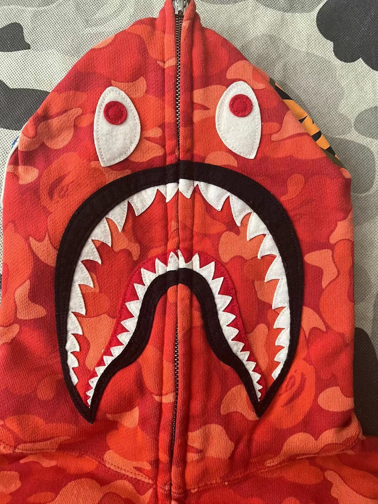 Bape Bape X Shark Sweatshirt Pullover Size US S / EU 44-46 / 1 - 5 Thumbnail