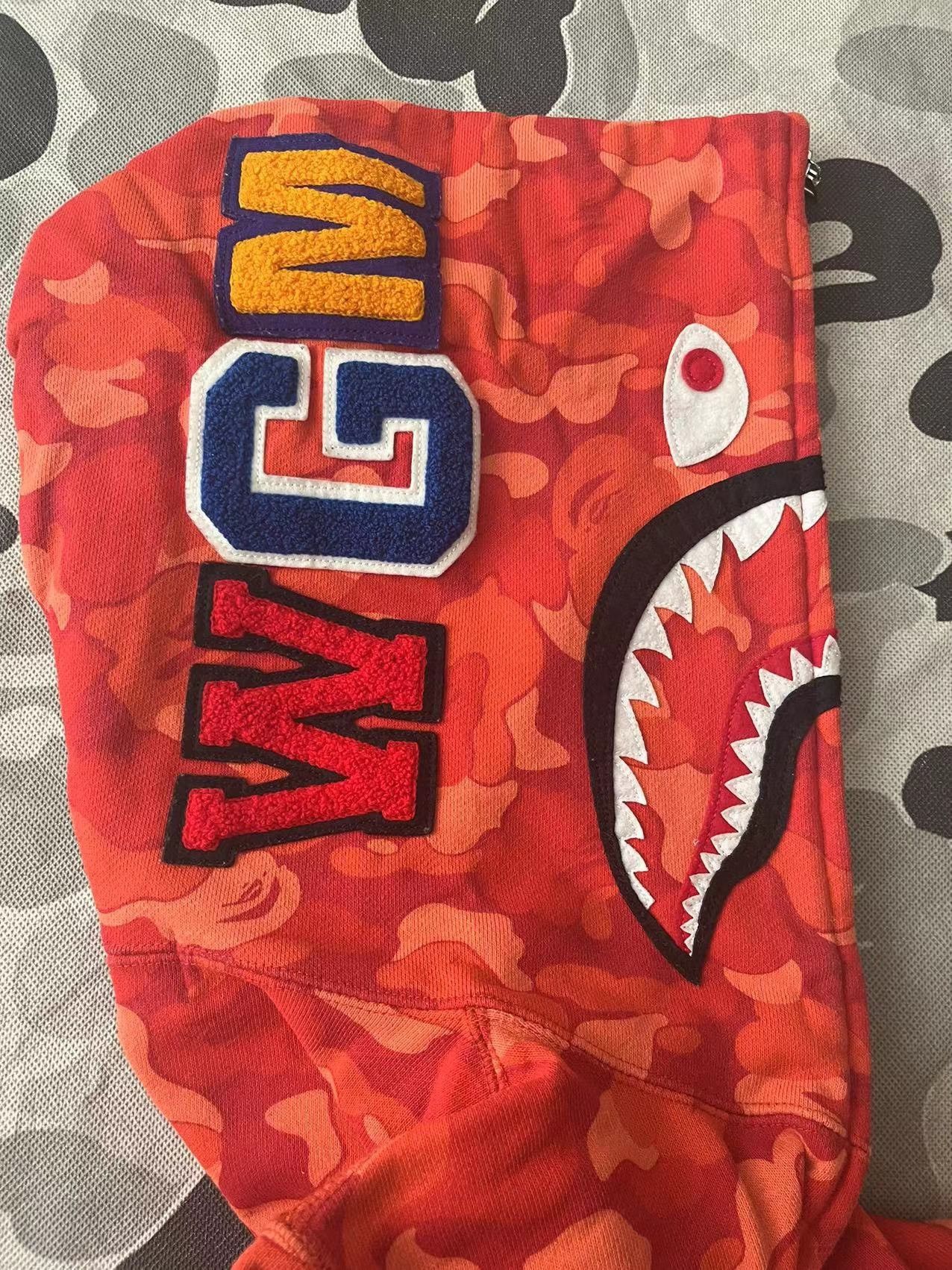 Bape Bape X Shark Sweatshirt Pullover Size US S / EU 44-46 / 1 - 6 Thumbnail
