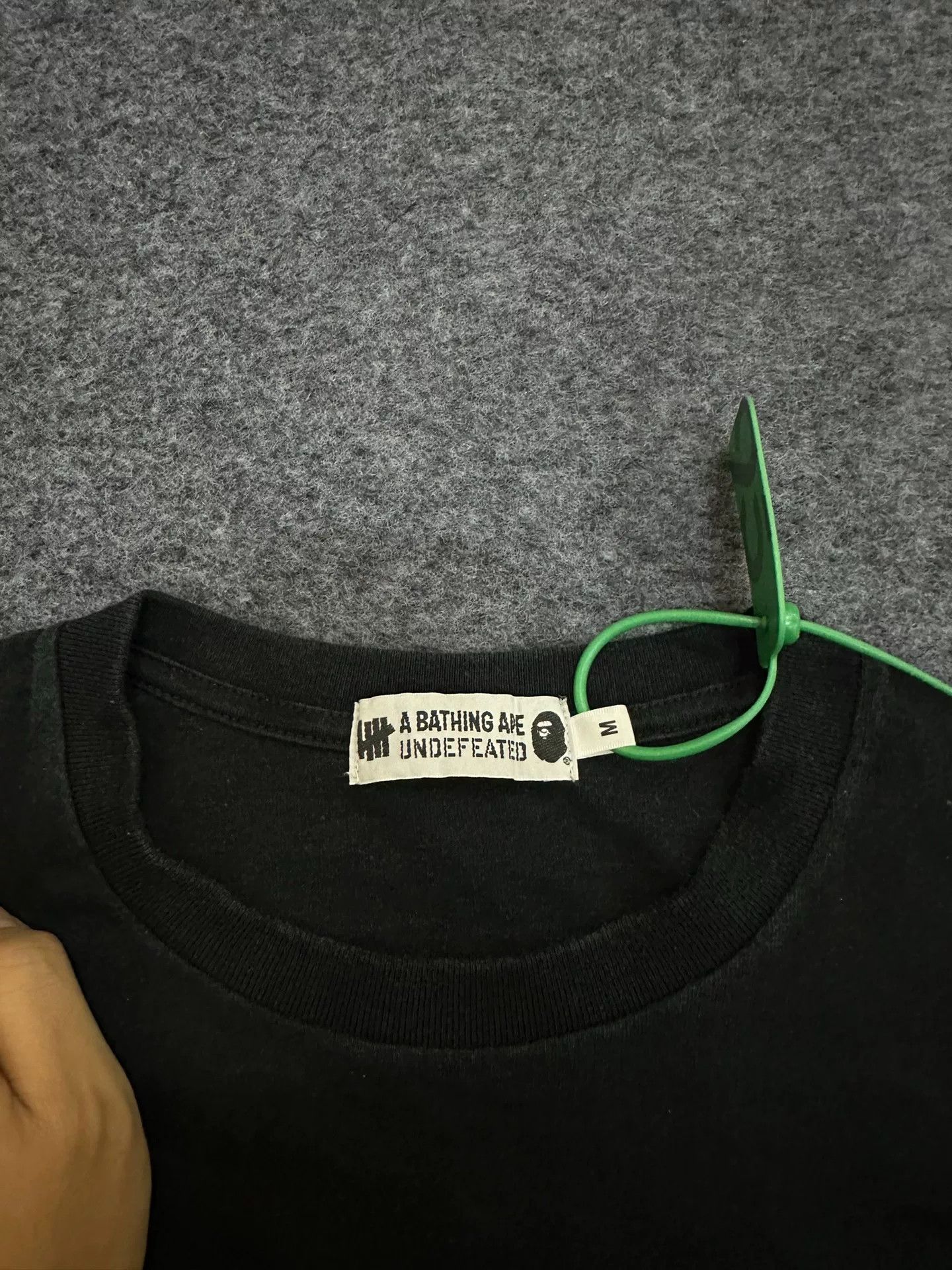 Bape Bape Und Multi Glow T-Shirt Casual Size US M / EU 48-50 / 2 - 3 Thumbnail