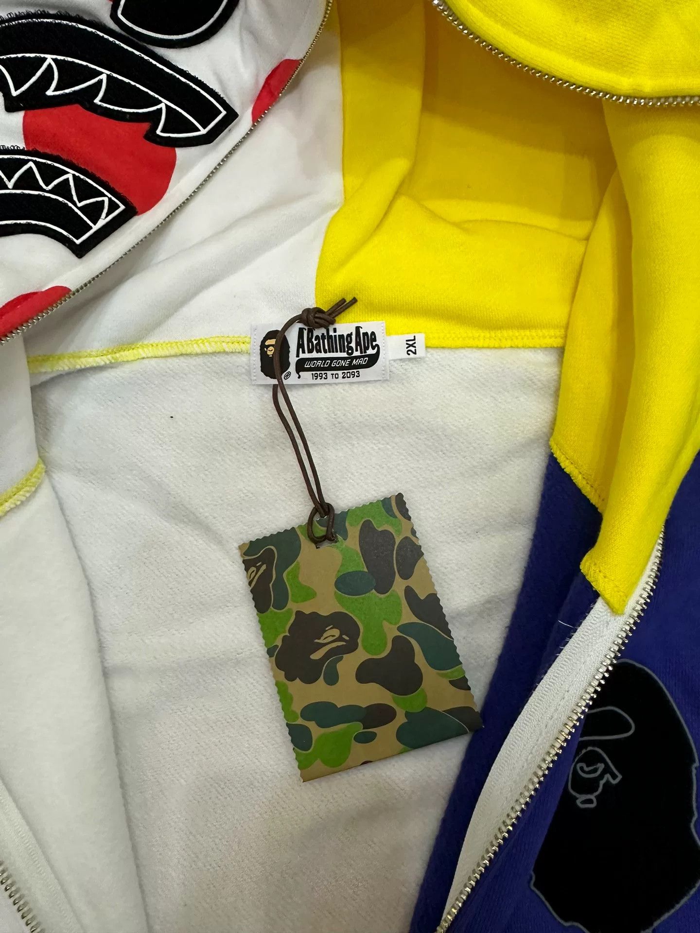 Bape Bape X Multi Shark Velcro Designer Size US XXL / EU 58 / 5 - 4 Thumbnail