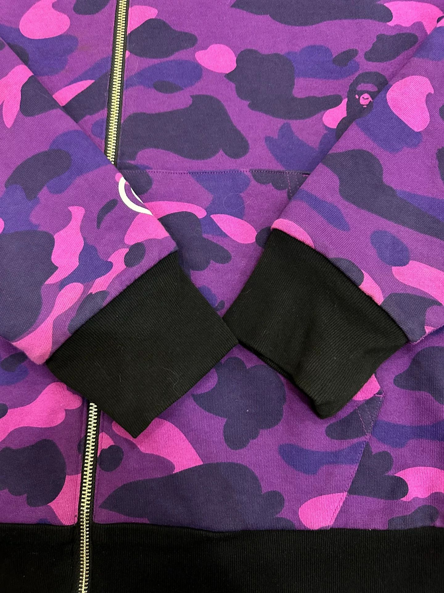 Bape Bape X Multi Shark Sweatshirt Pullover Size US XXL / EU 58 / 5 - 5 Thumbnail