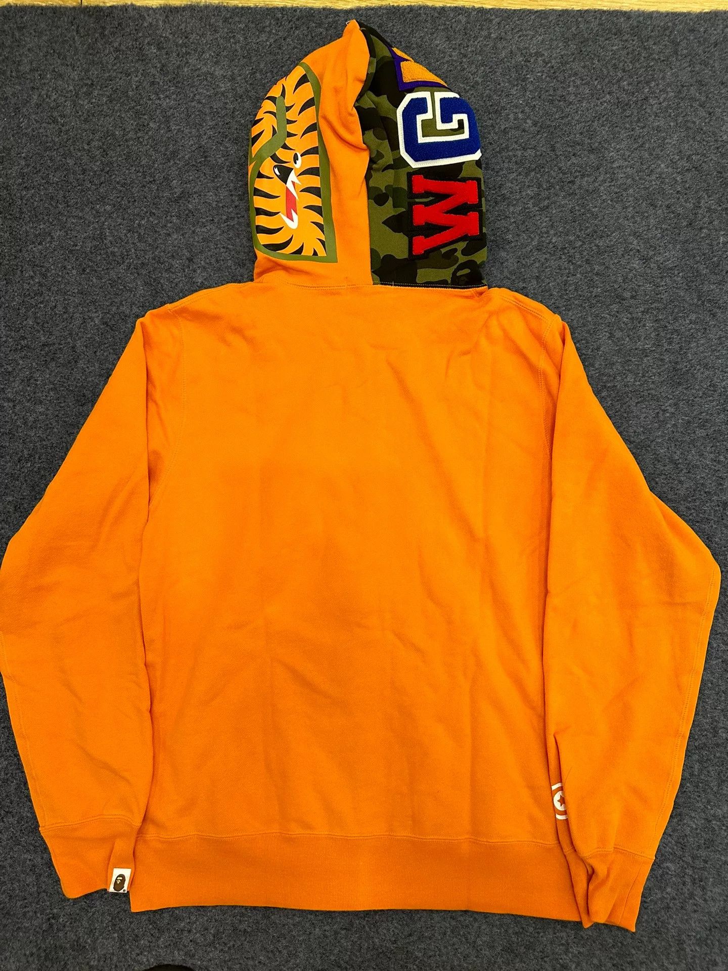 Bape Bape Multi Shark Sweatshirt Pullover Size US XL / EU 56 / 4 - 2 Thumbnail