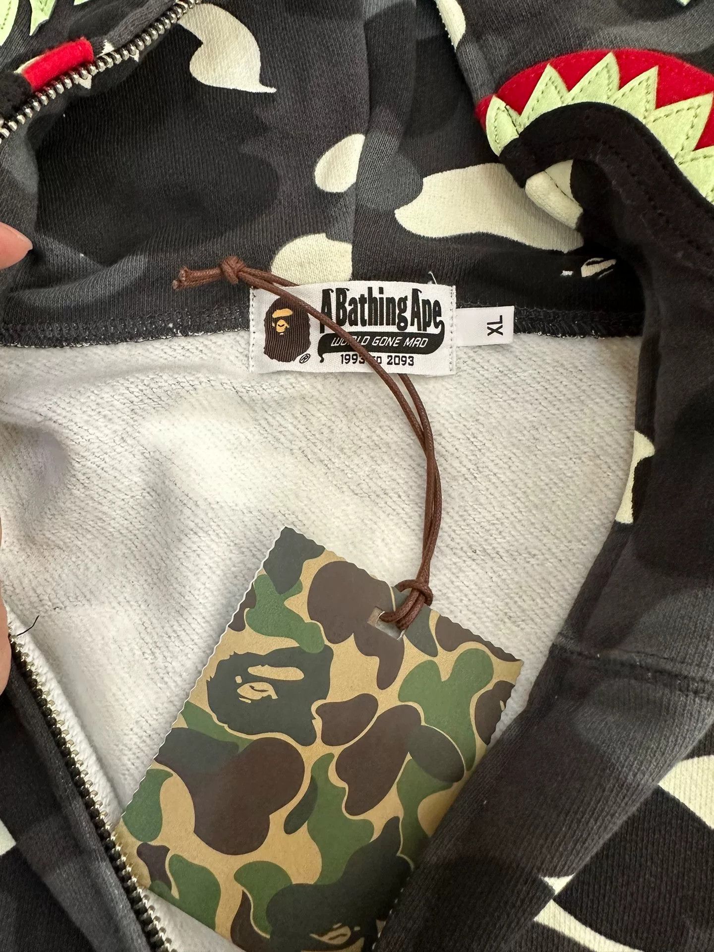 Bape Bape Multi Shark Sweatshirt Pullover Size US XL / EU 56 / 4 - 4 Thumbnail