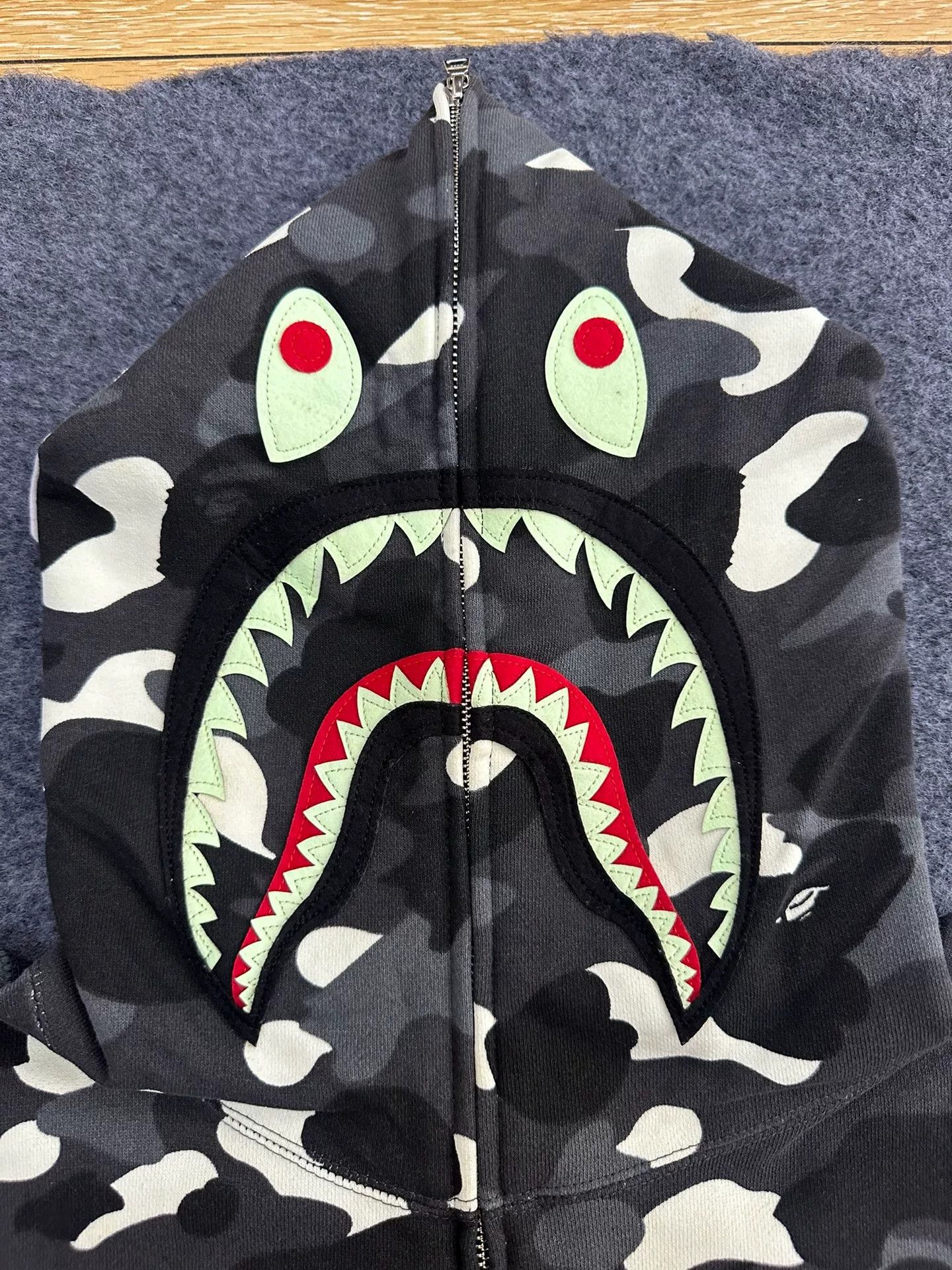 Bape Bape Multi Shark Sweatshirt Pullover Size US XL / EU 56 / 4 - 3 Thumbnail
