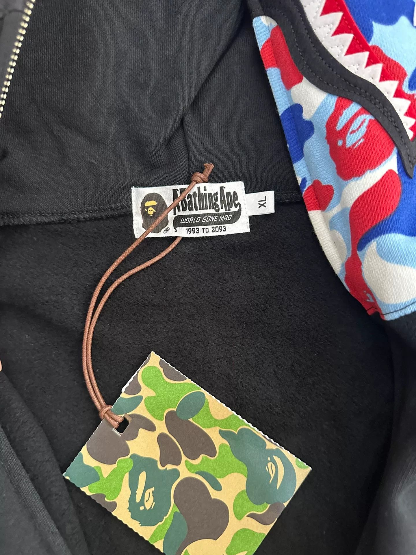 Bape Bape Multi Shark Sweatshirt Pullover Size US XL / EU 56 / 4 - 4 Thumbnail