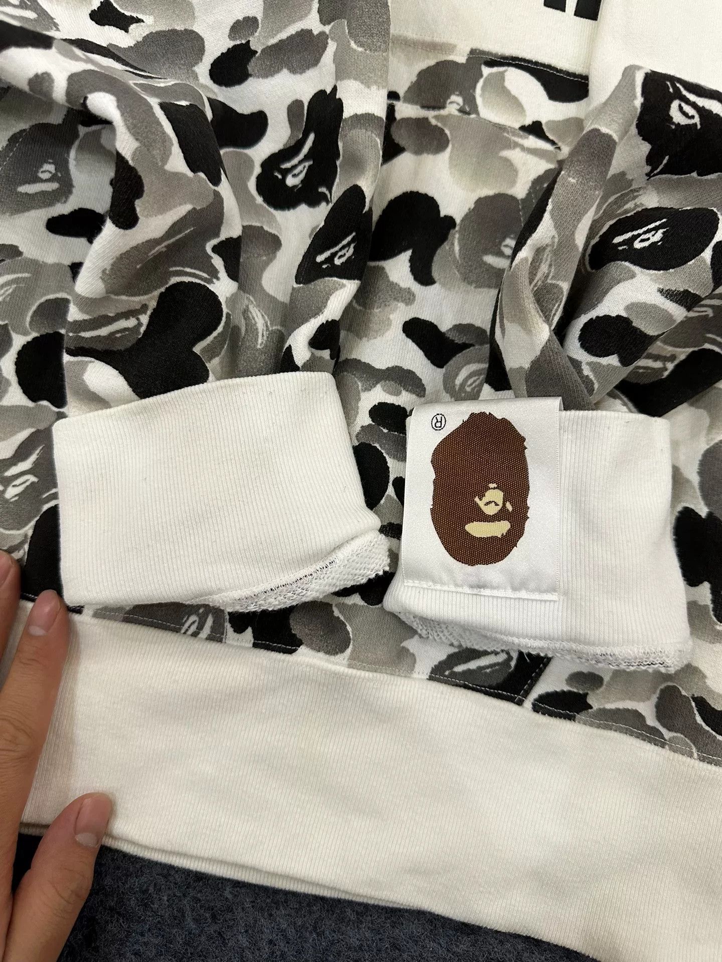 Bape Bape Multi Glow Sweatshirt Pullover Size US M / EU 48-50 / 2 - 4 Thumbnail