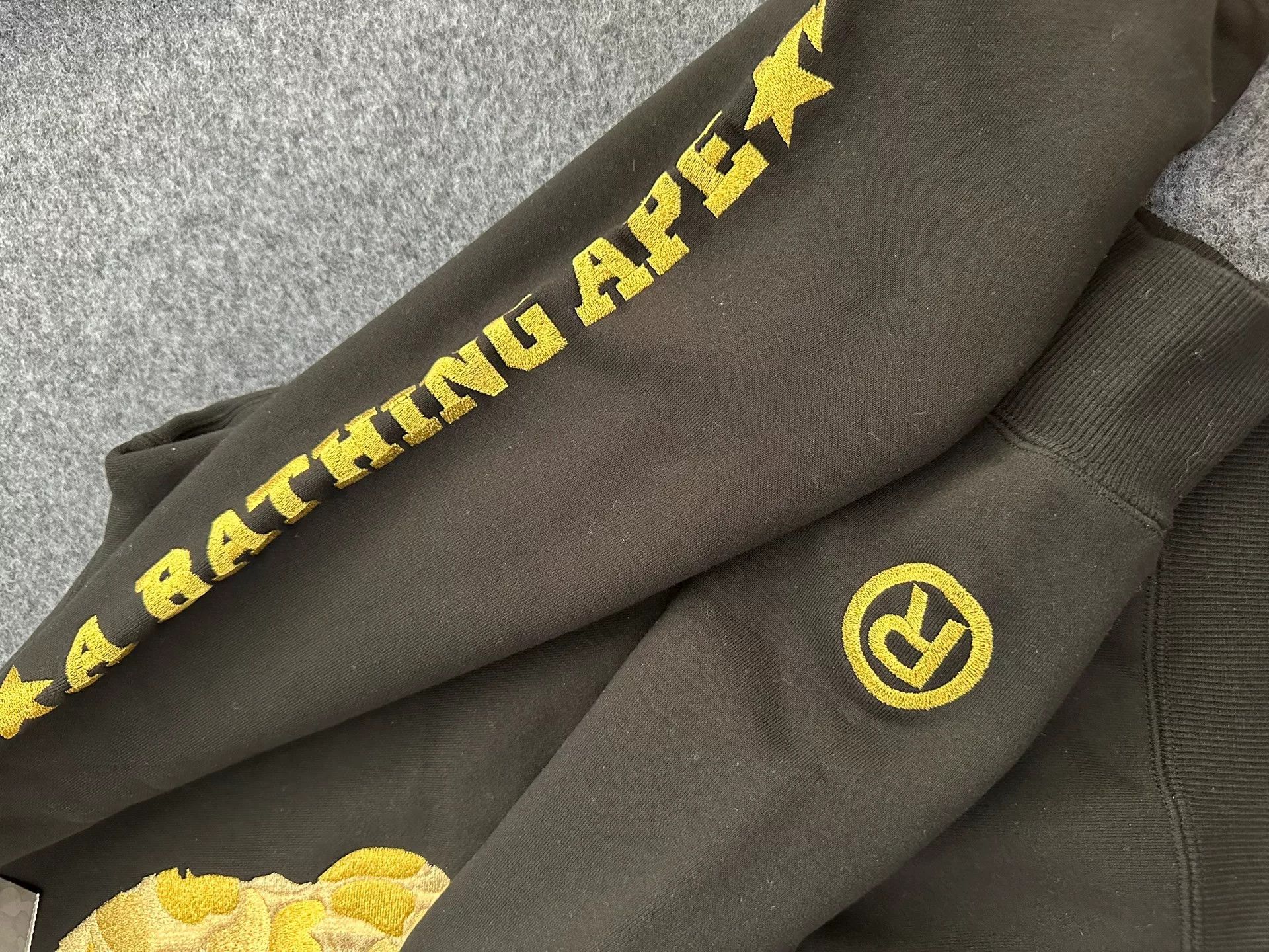 Bape Bape Black-gold Glow Sweatshirt Size US XL / EU 56 / 4 - 5 Thumbnail