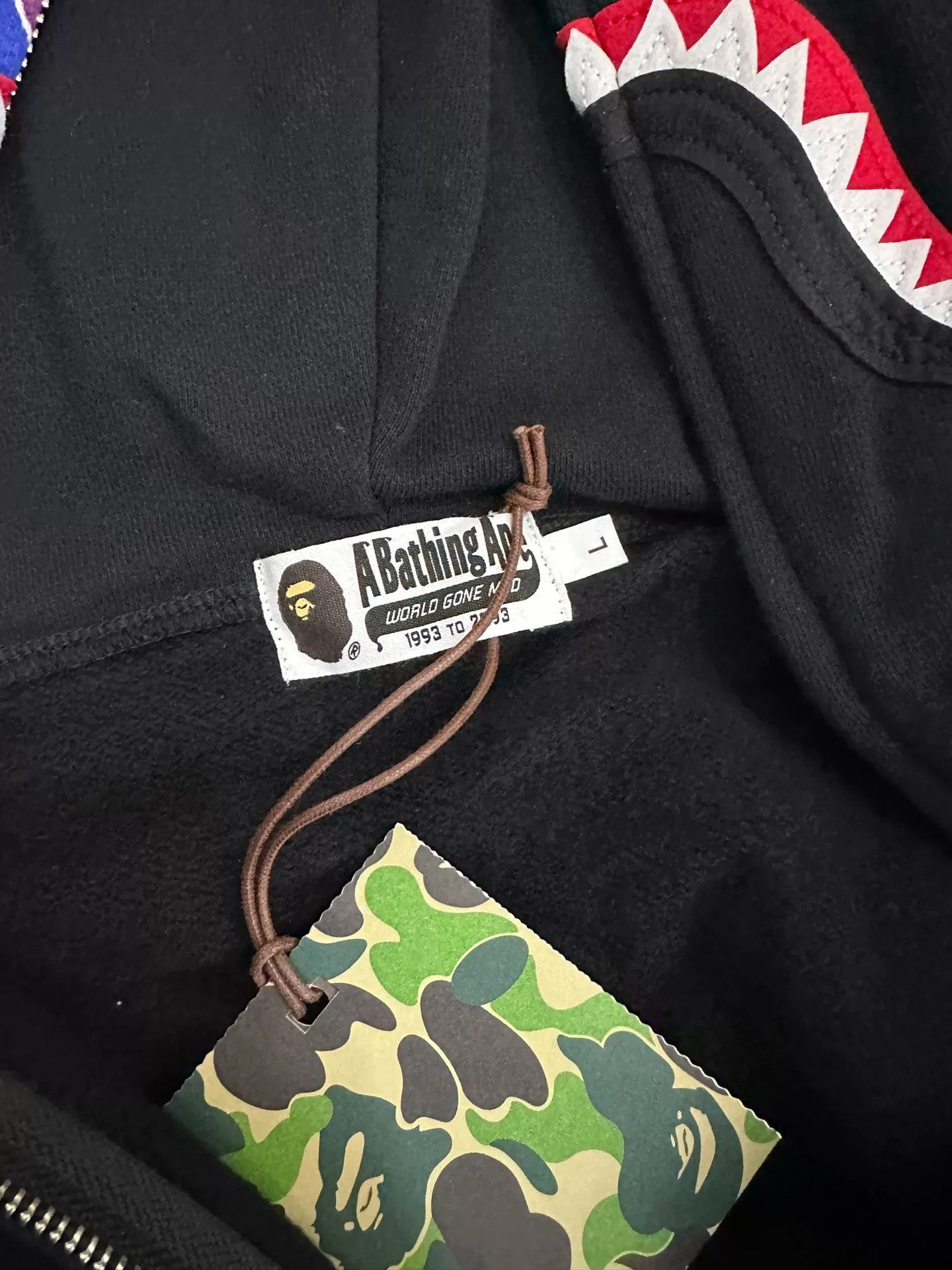 Bape Bape Ta Multi Shark Sweatshirt Size US L / EU 52-54 / 3 - 7 Thumbnail