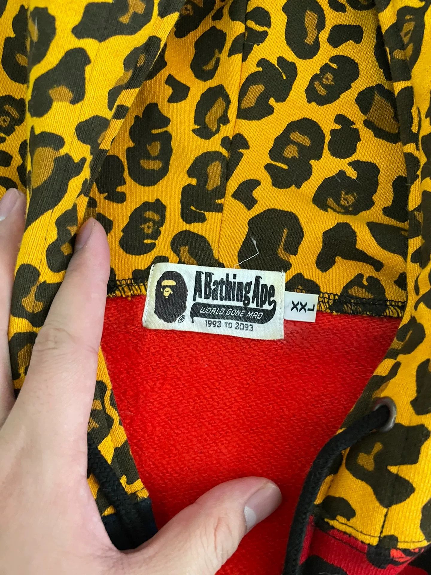 Bape Bape X Shark Sweatshirt Pullover Size US XXL / EU 58 / 5 - 2 Thumbnail