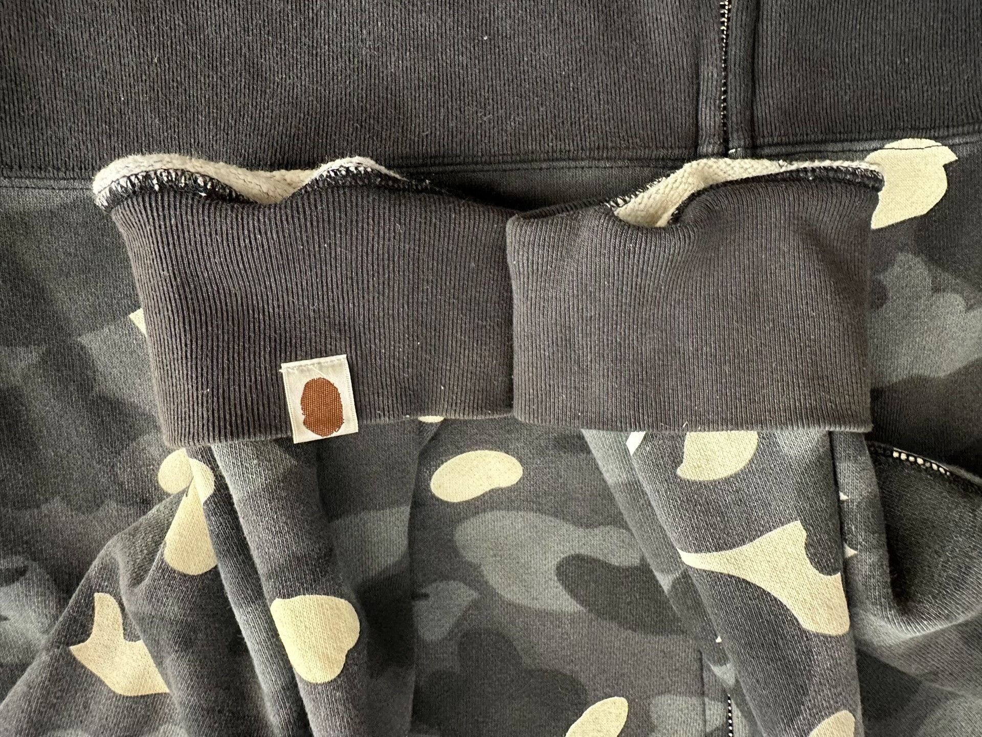 Bape Bape X Multi Shark Sweatshirt Pullover Size US XXL / EU 58 / 5 - 6 Thumbnail
