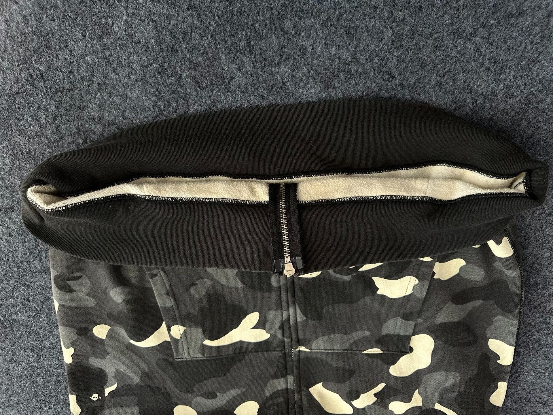 Bape Bape X Multi Shark Sweatshirt Pullover Size US XXL / EU 58 / 5 - 7 Thumbnail