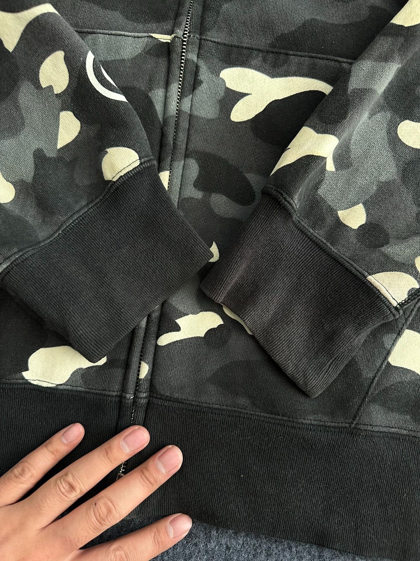 Bape Bape X Multi Shark Sweatshirt Pullover Size US XXL / EU 58 / 5 - 5 Thumbnail