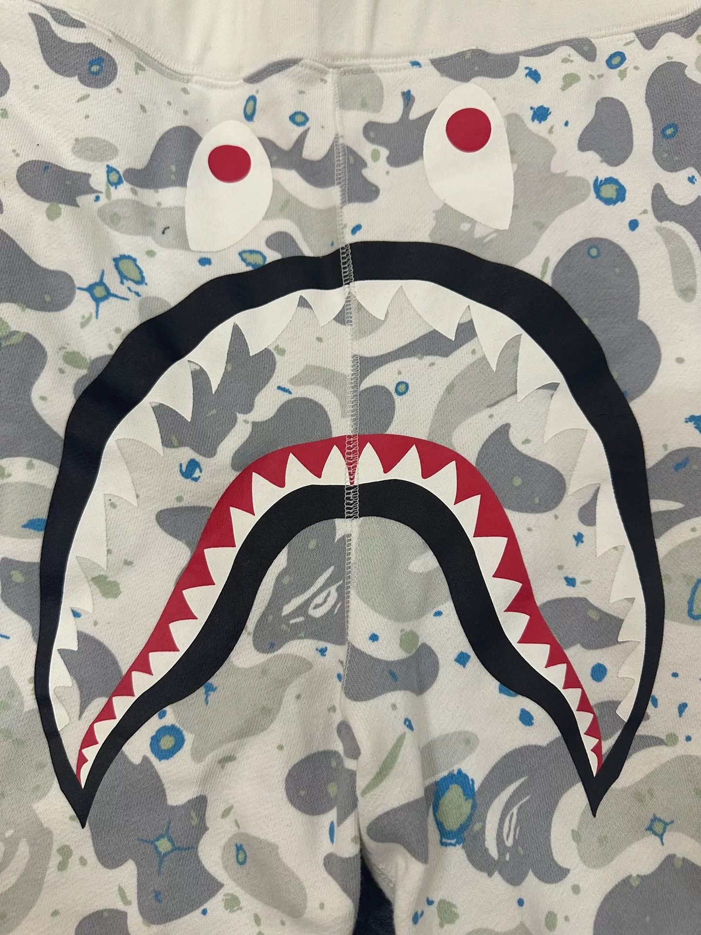 Bape Bape Multi Shark Shorts Designer Size US 34 / EU 50 - 3 Thumbnail