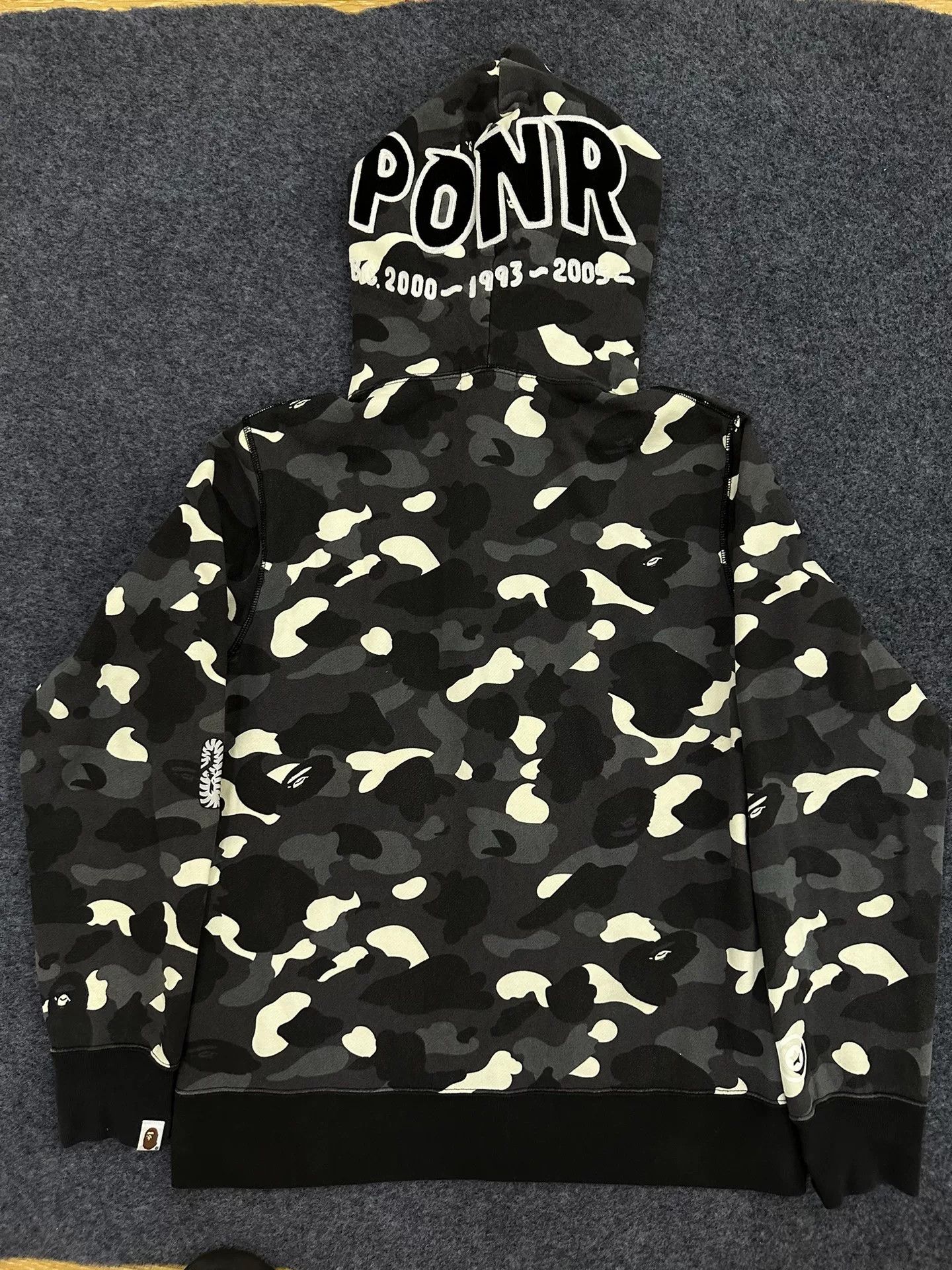 Bape Bape Multi Shark Sweatshirt Pullover Size US XL / EU 56 / 4 - 2 Thumbnail