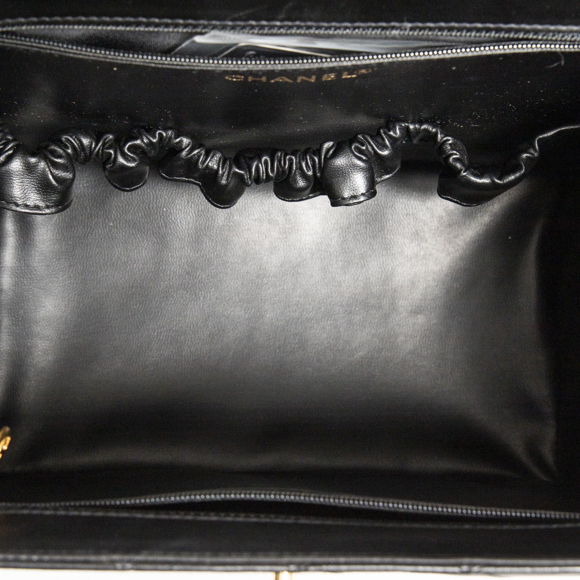 Chanel CC Logo Vanity Bag Size ONE SIZE - 7 Thumbnail