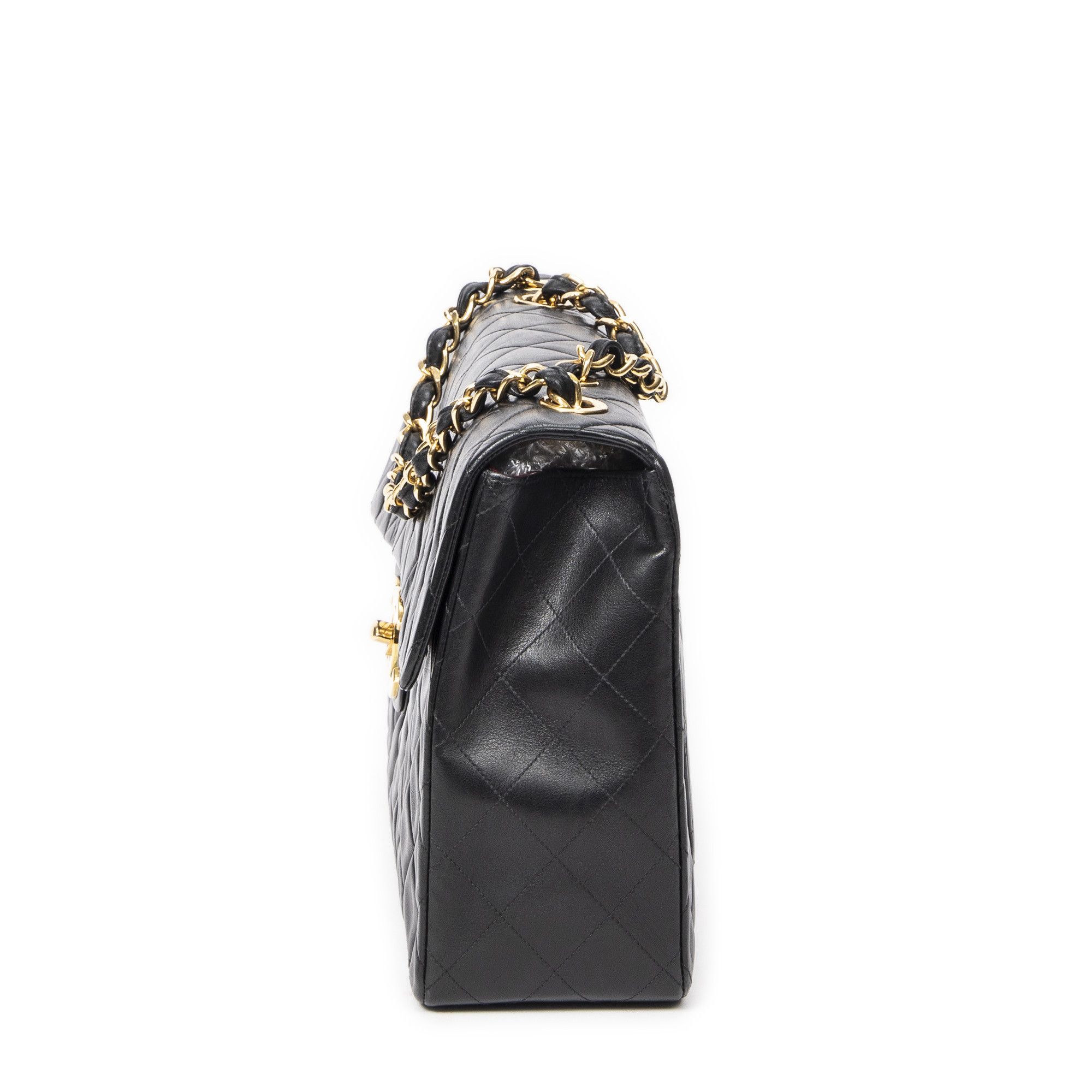 Chanel Maxi Jumbo XL Flap Size ONE SIZE - 3 Thumbnail