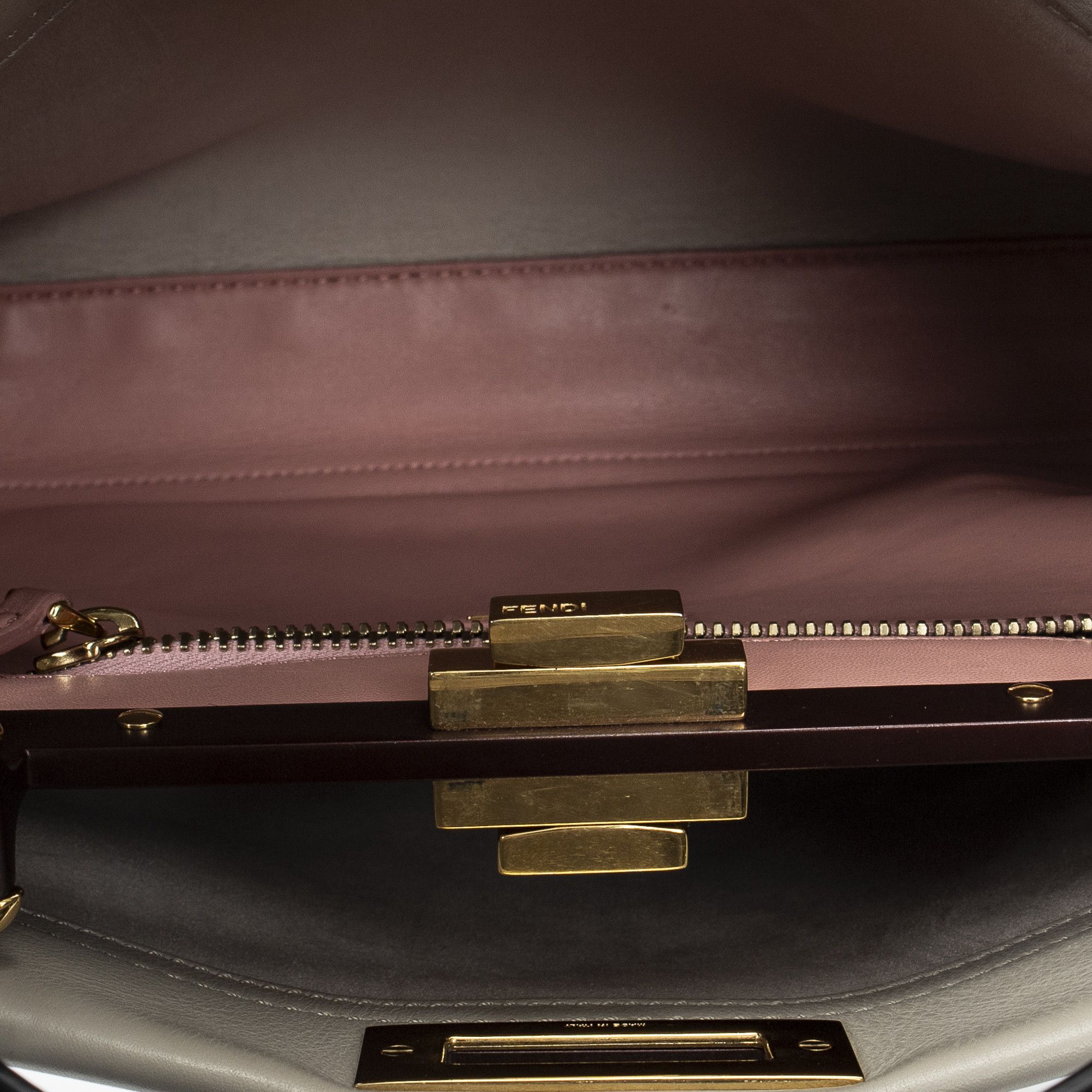 Fendi Medium Peekaboo Size ONE SIZE - 9 Thumbnail