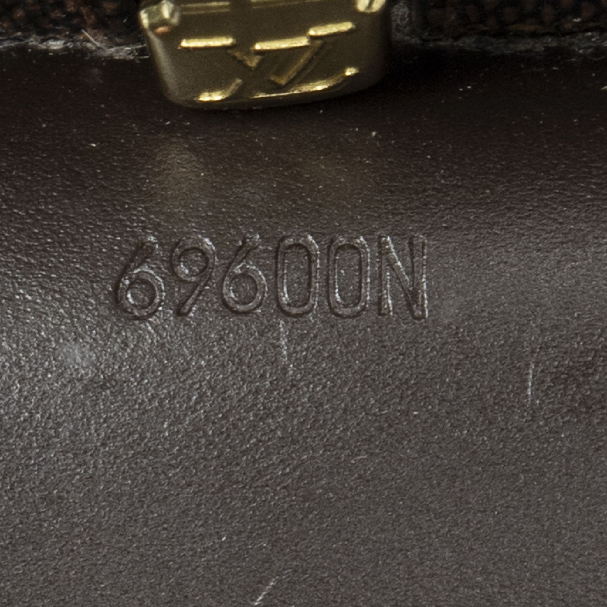 Louis Vuitton Naviglio Size ONE SIZE - 10 Thumbnail