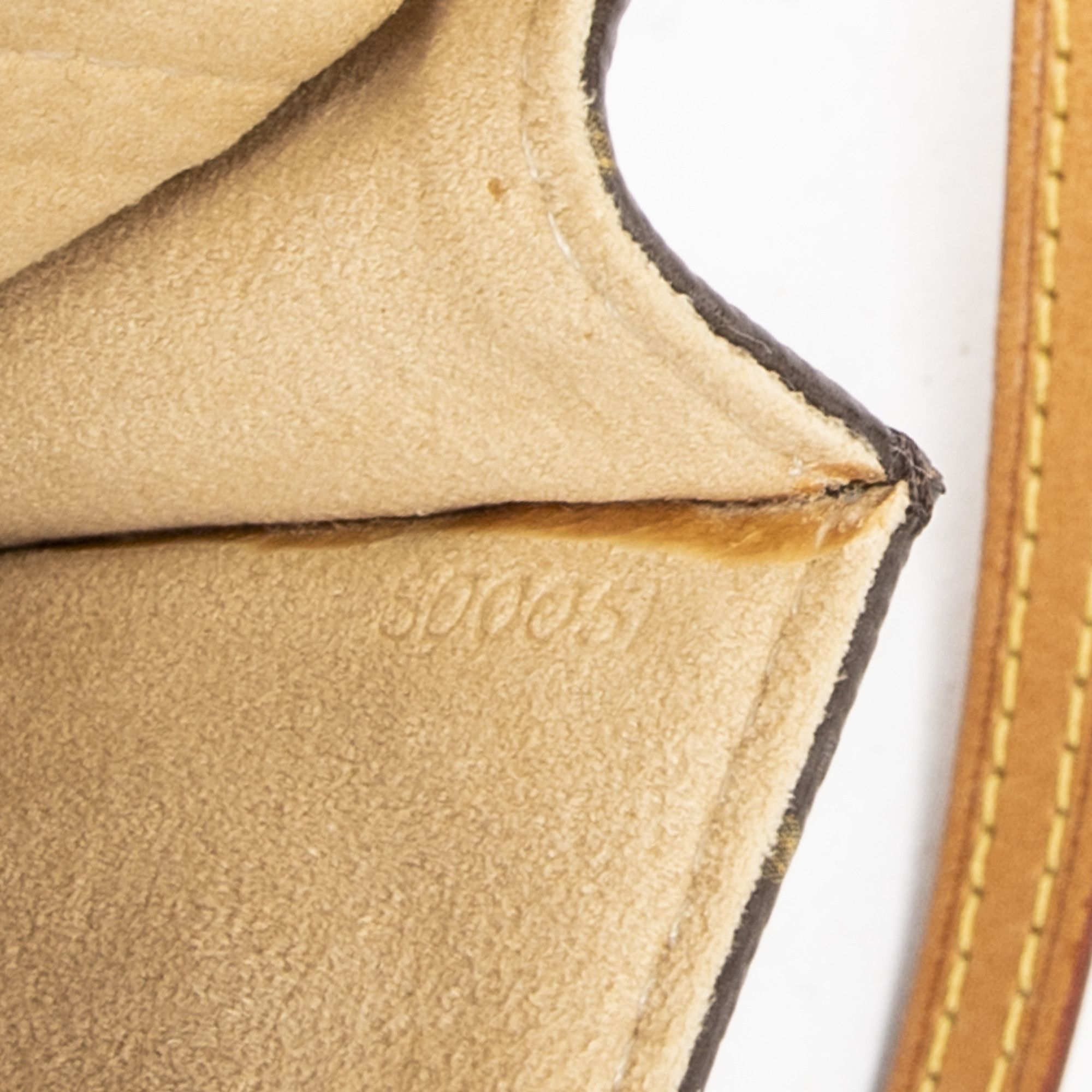 Louis Vuitton Twin GM Size ONE SIZE - 5 Thumbnail